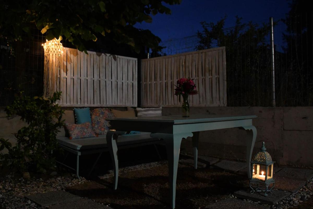 outdoor BBQ area