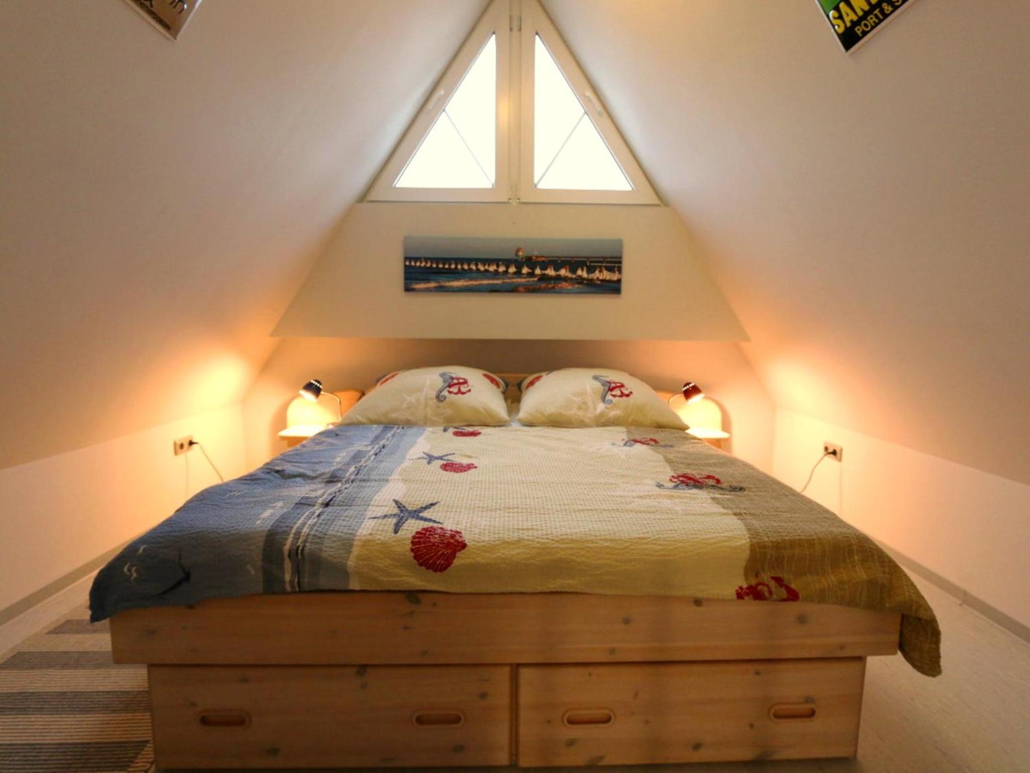 Rosenberg-Siedlung 21 en Zingst — bedroom