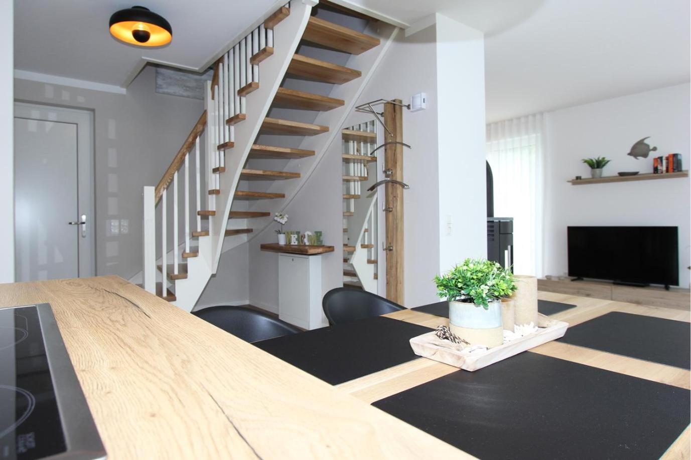 Blauwasser Luv en Zingst — kitchen