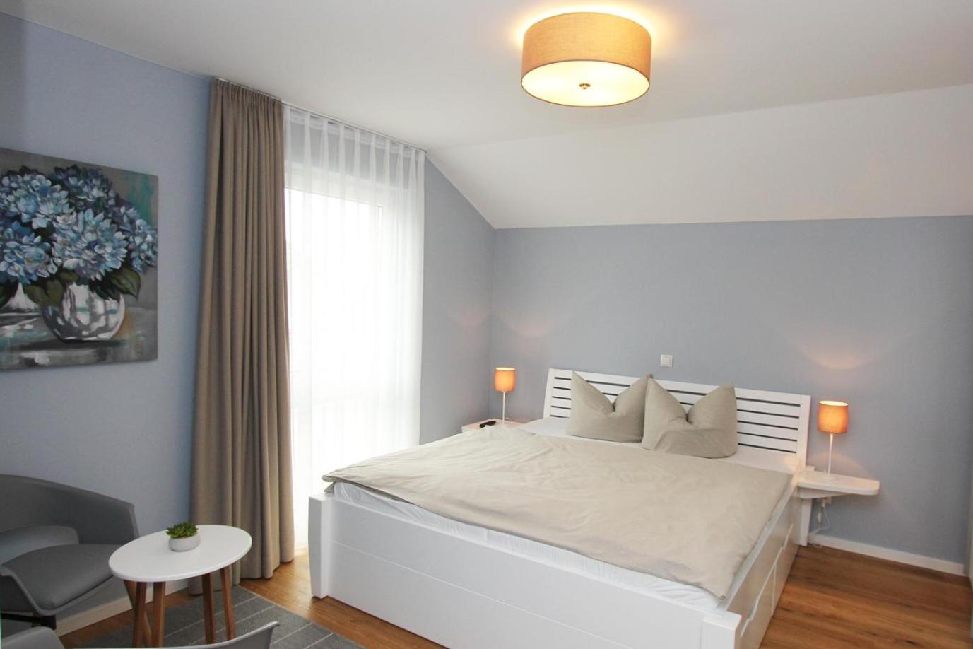 Blauwasser Luv en Zingst — hotel room