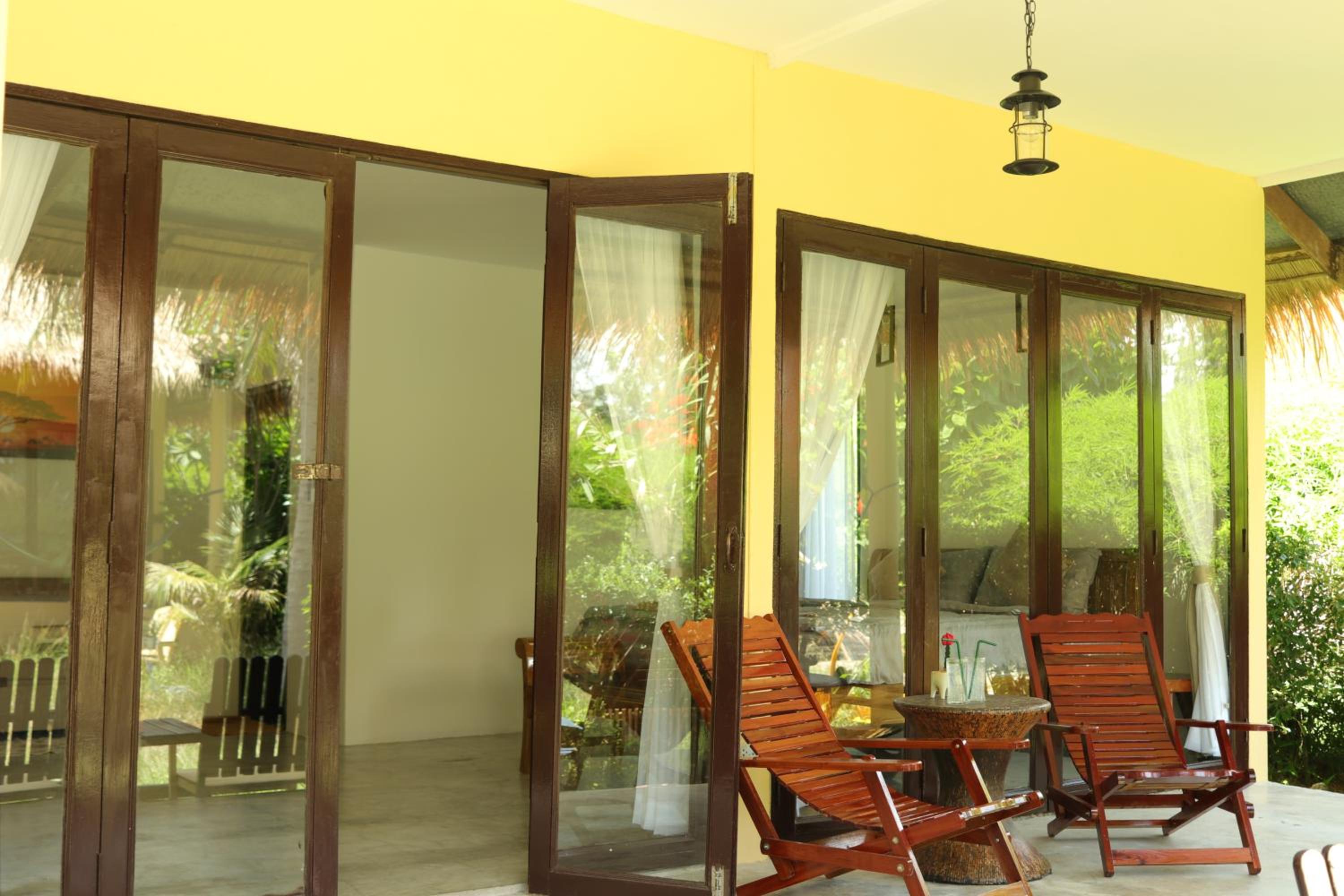 Mumsa Beach Resort & Restaurant