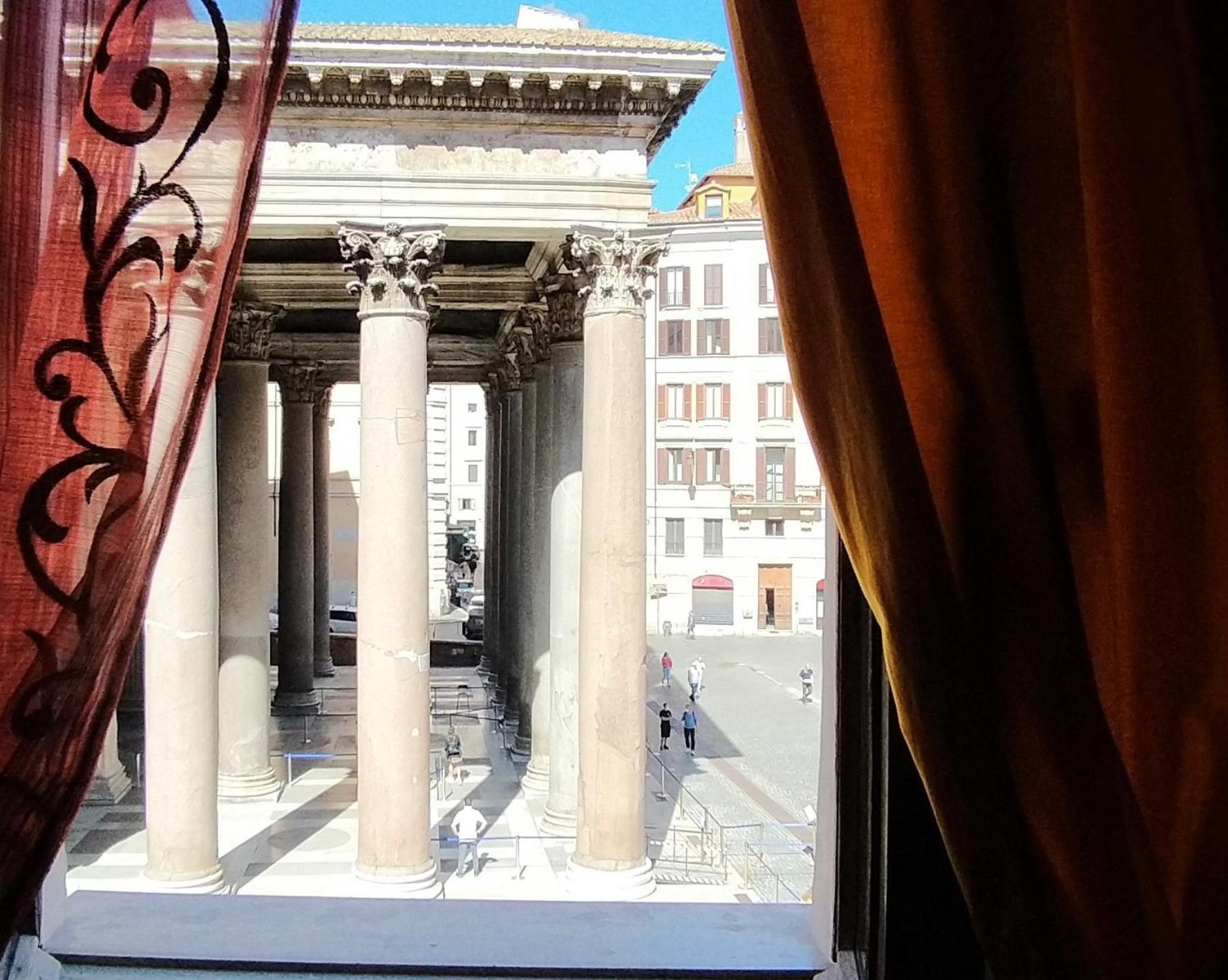 L'antica dimora con splendida vista sul Pantheon