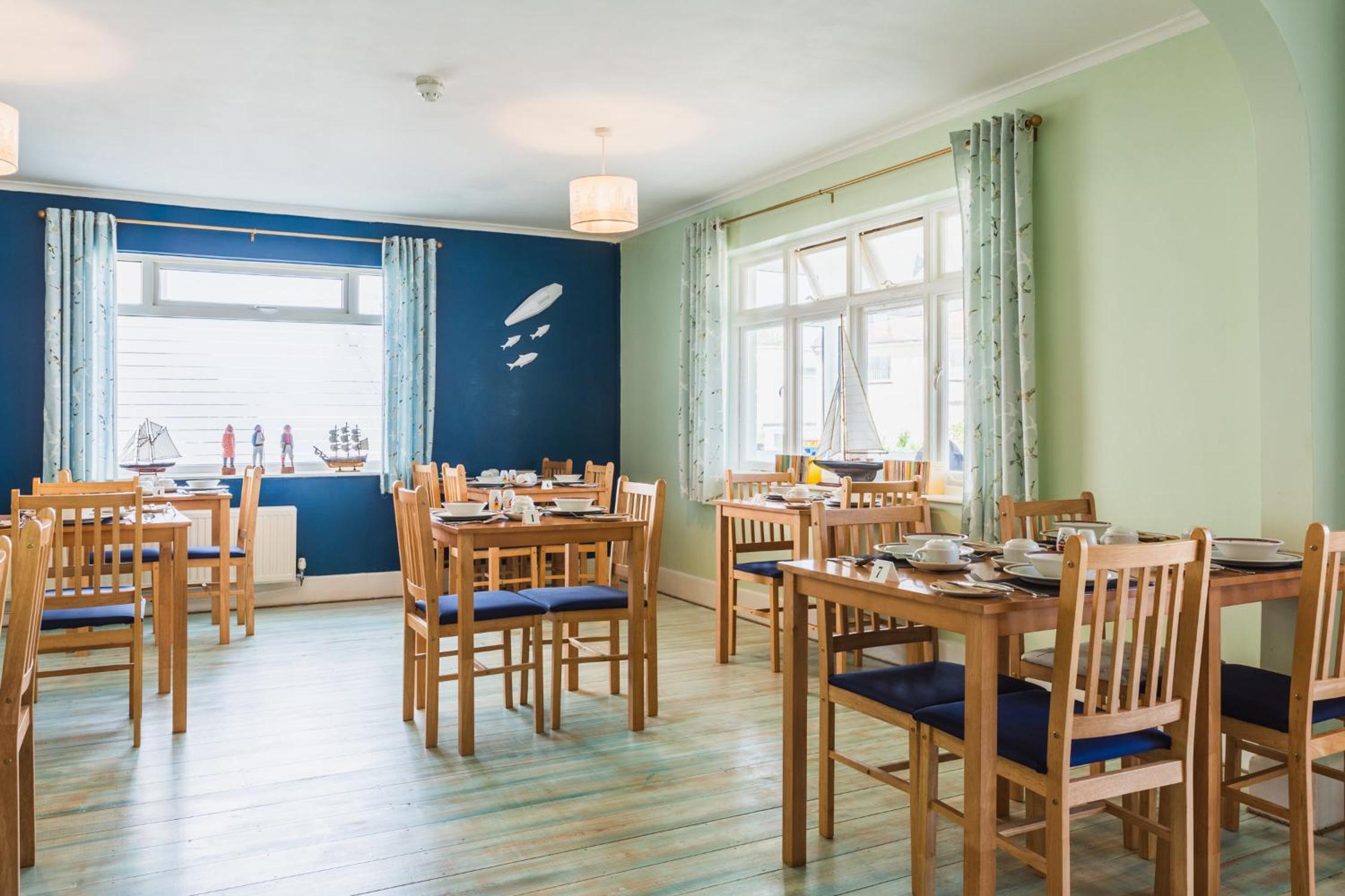 Shanklin Vacations - The Royson Guest House - Property Image 57