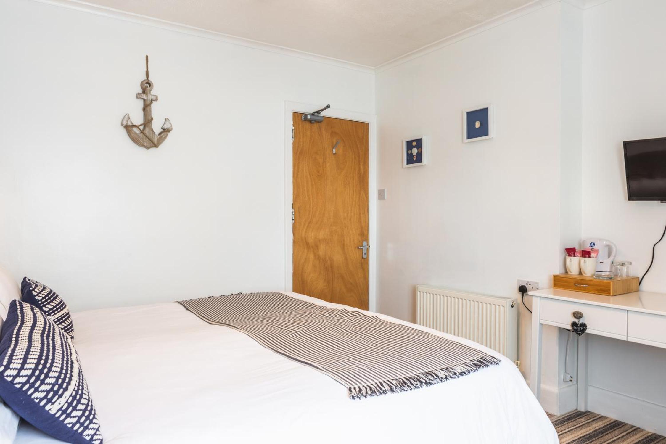 Shanklin Vacations - The Royson Guest House - Property Image 62