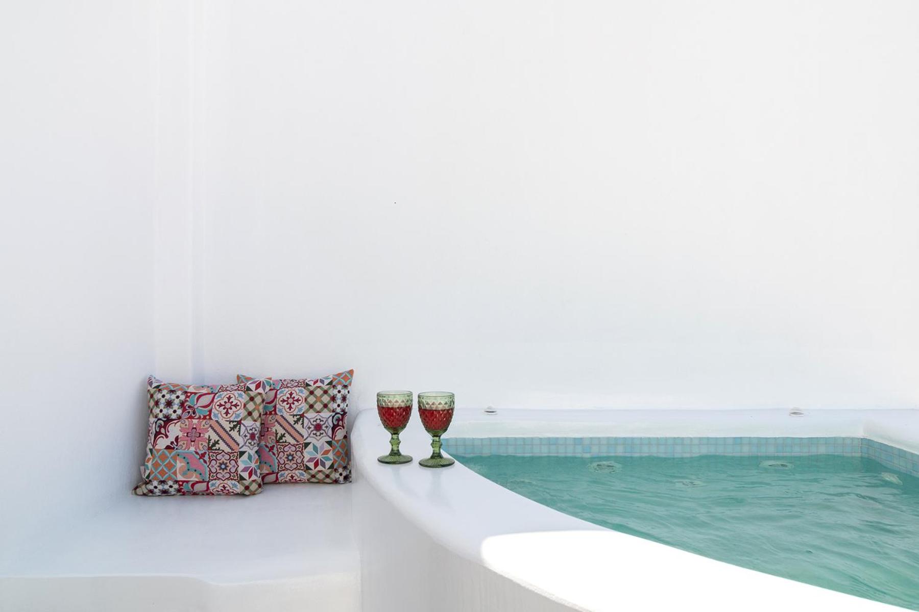 Dolce Suites