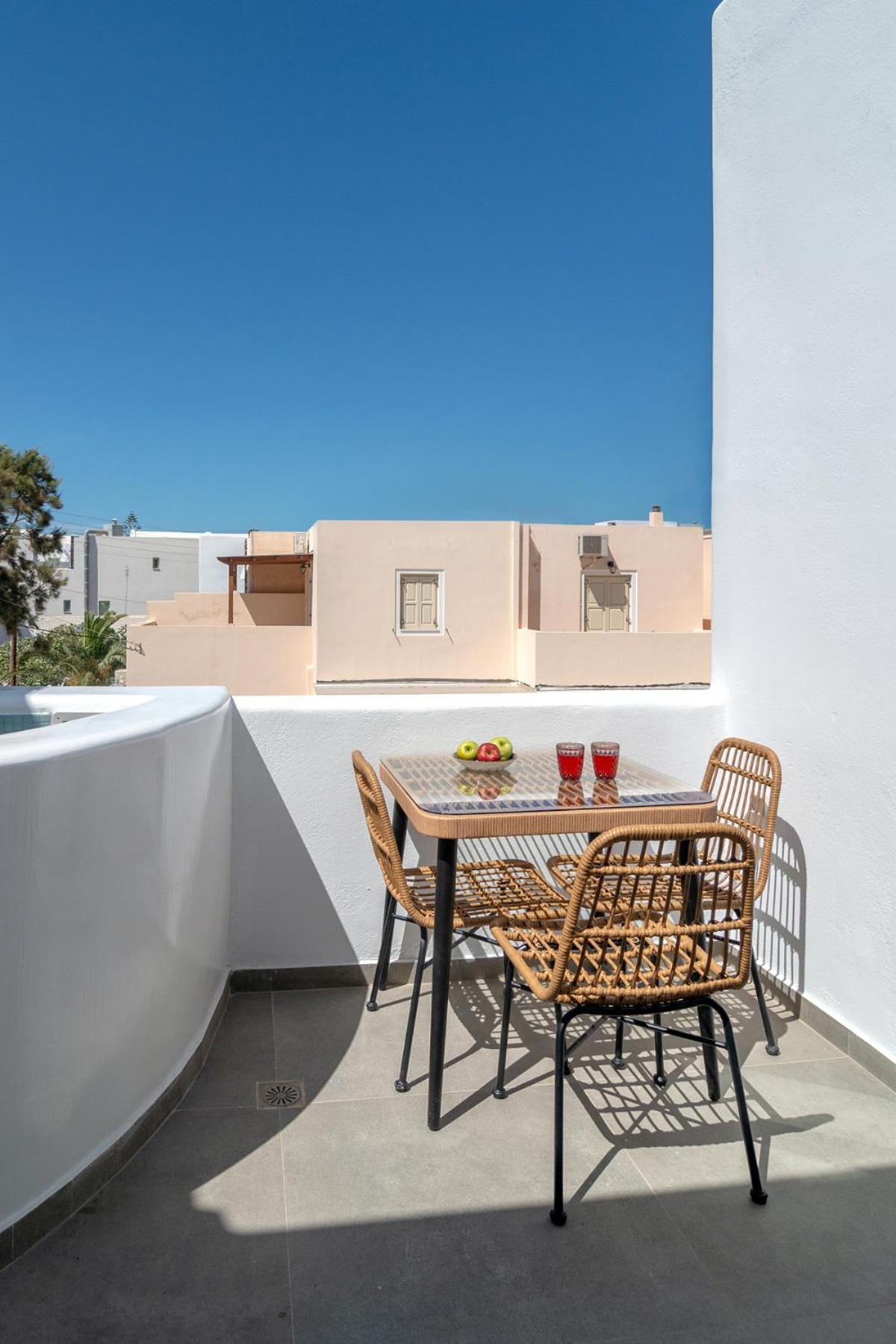 Dolce Suites