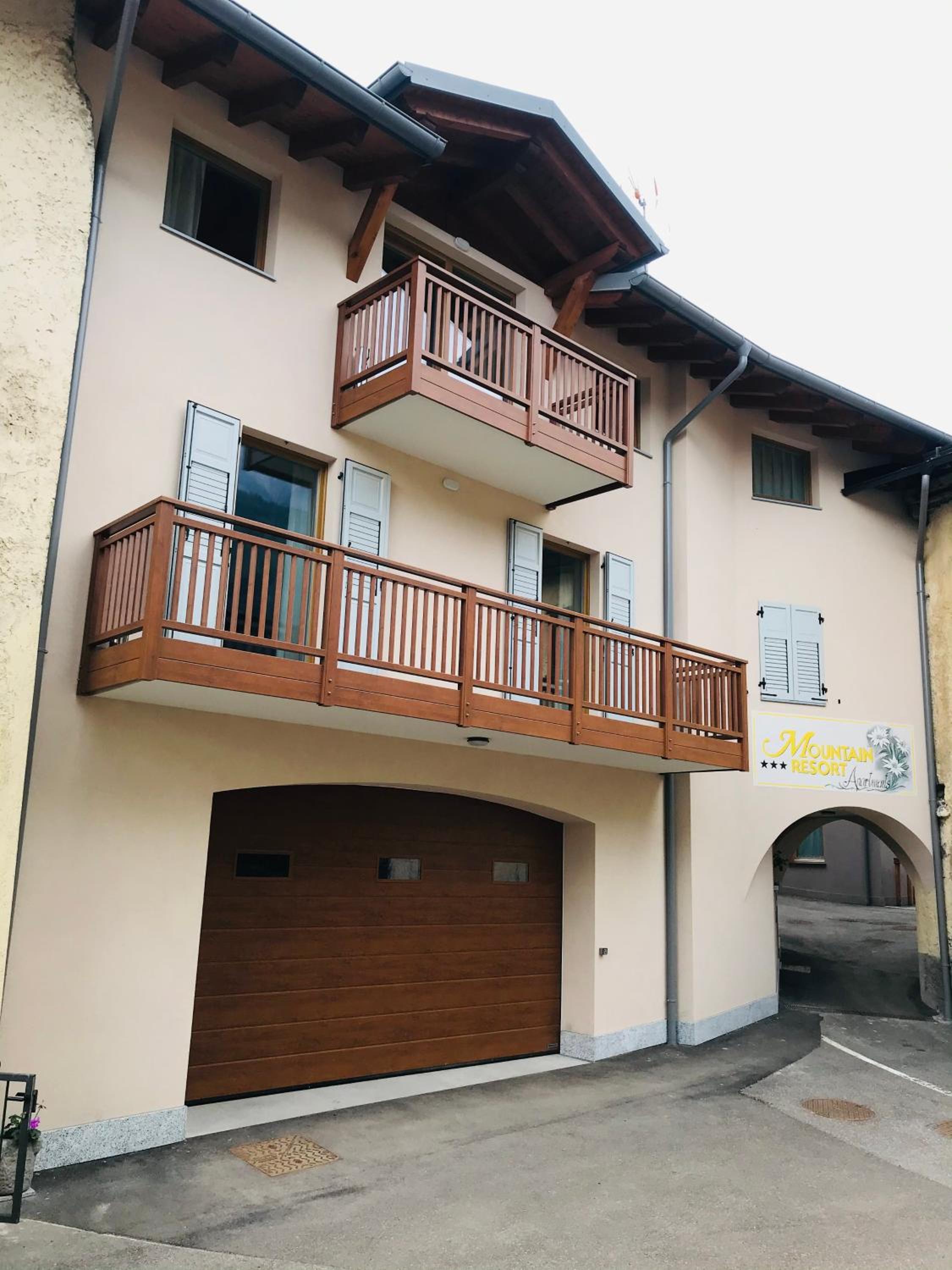 MOUNTAIN RESORT Appartamenti view 2