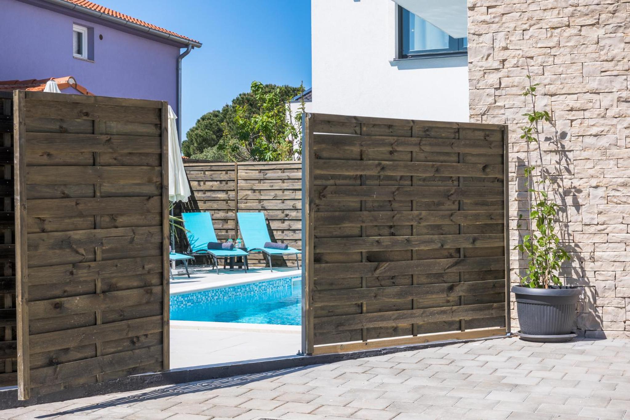 Photo 55