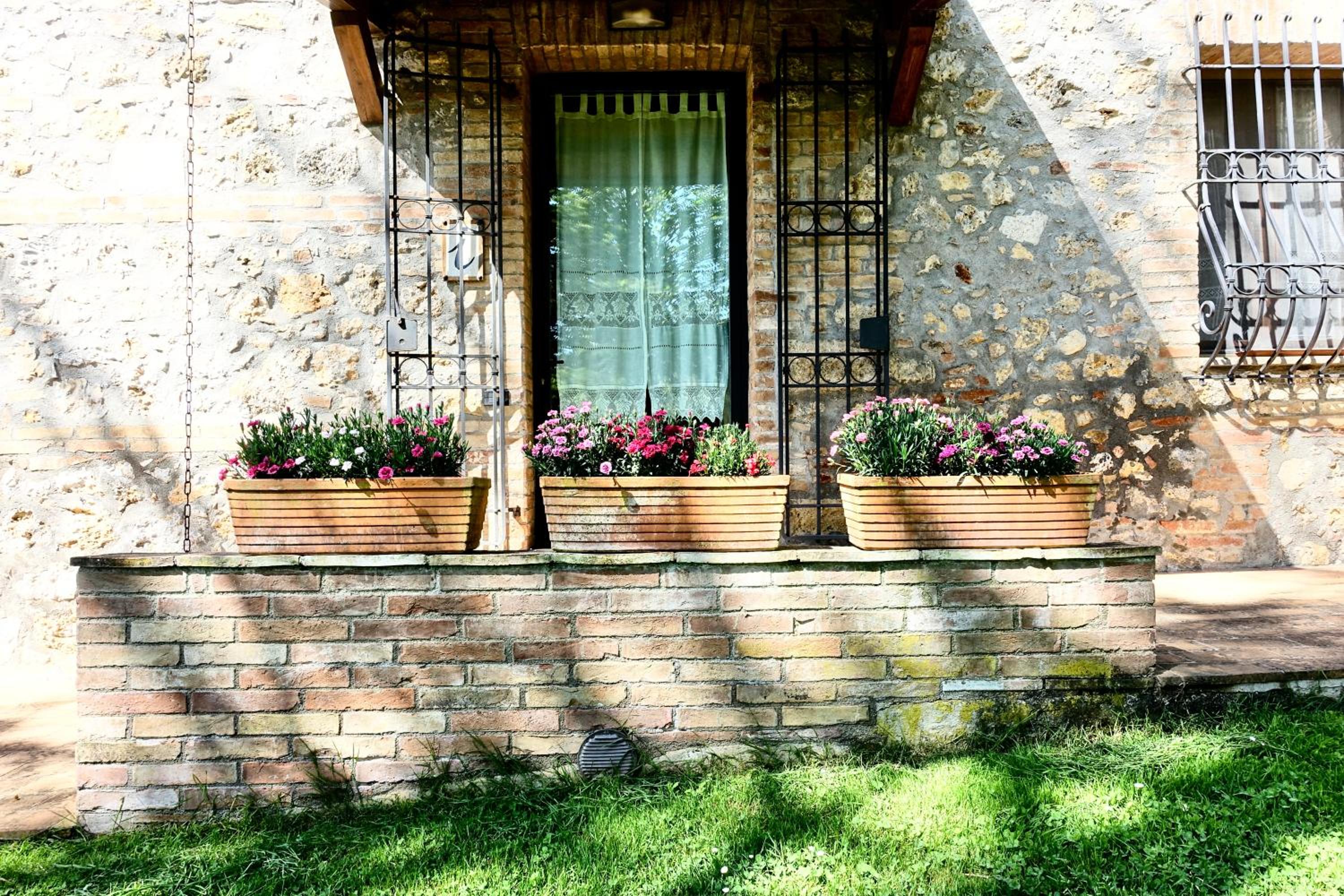 Photo 47