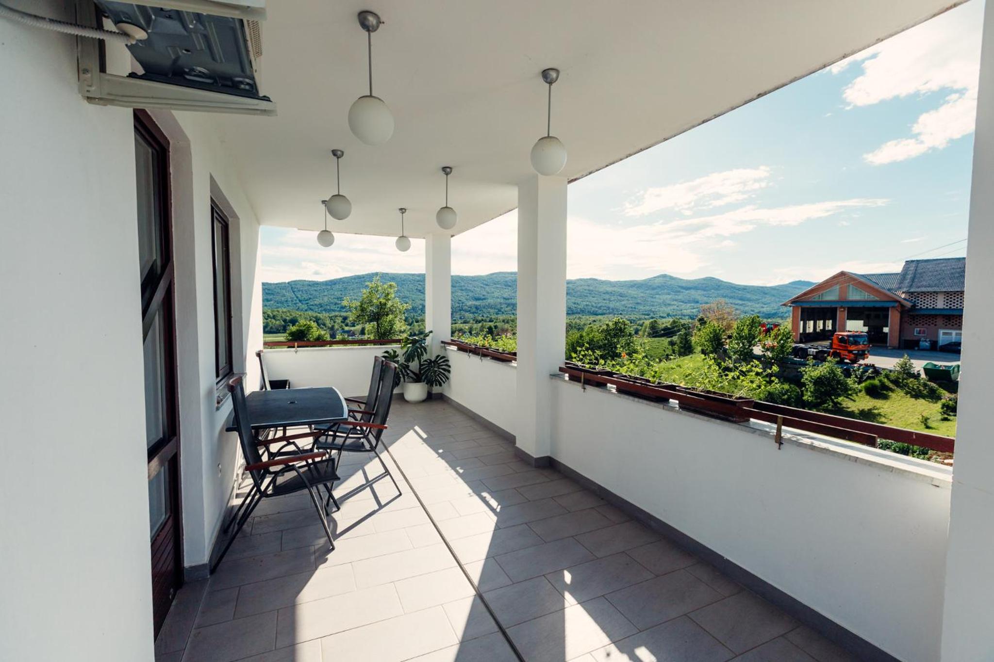 Frankovič Bed&Breakfast view 3