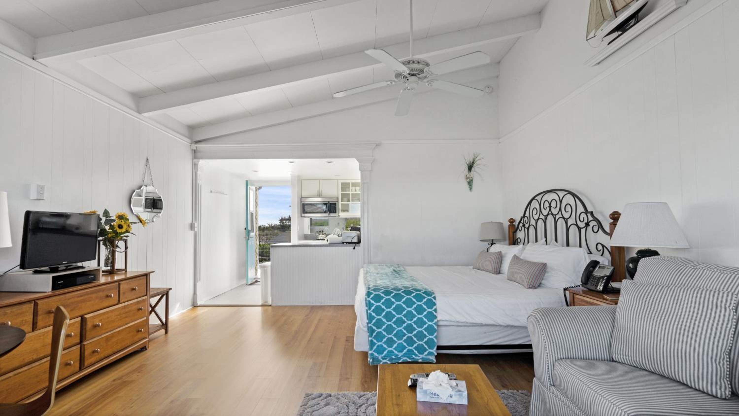 Driftwood Resort on the Ocean