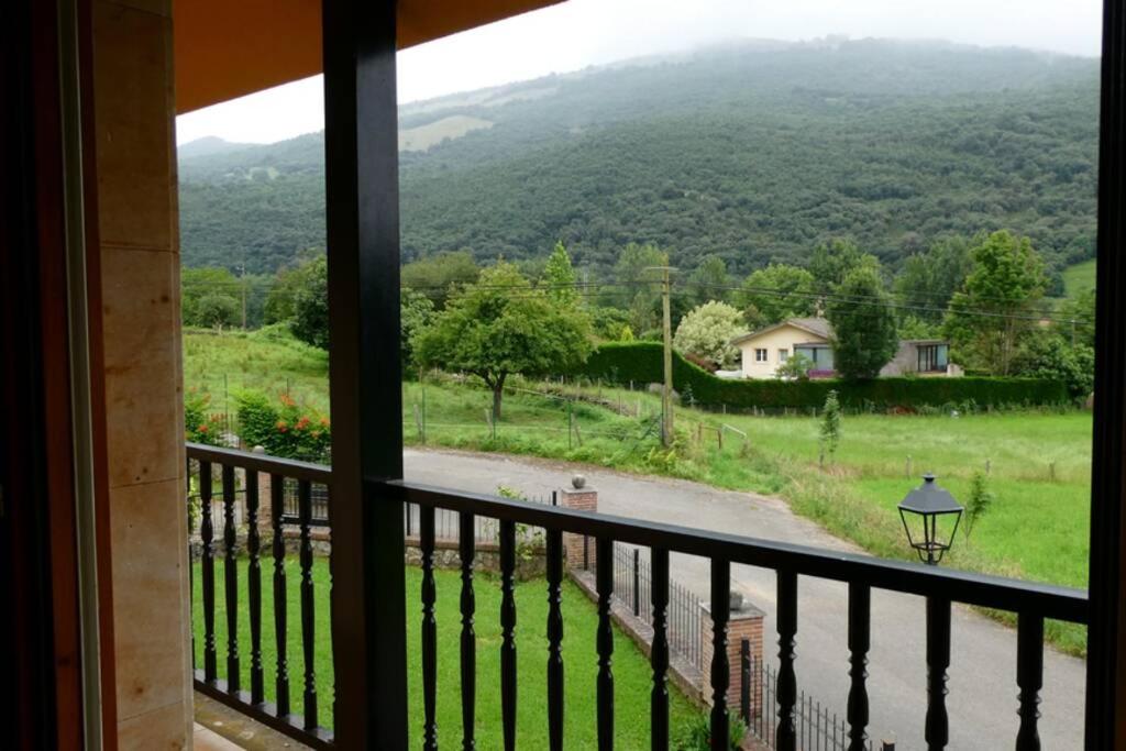 Casa Elena (Chalet individual en Valle de Ruesga) view 2