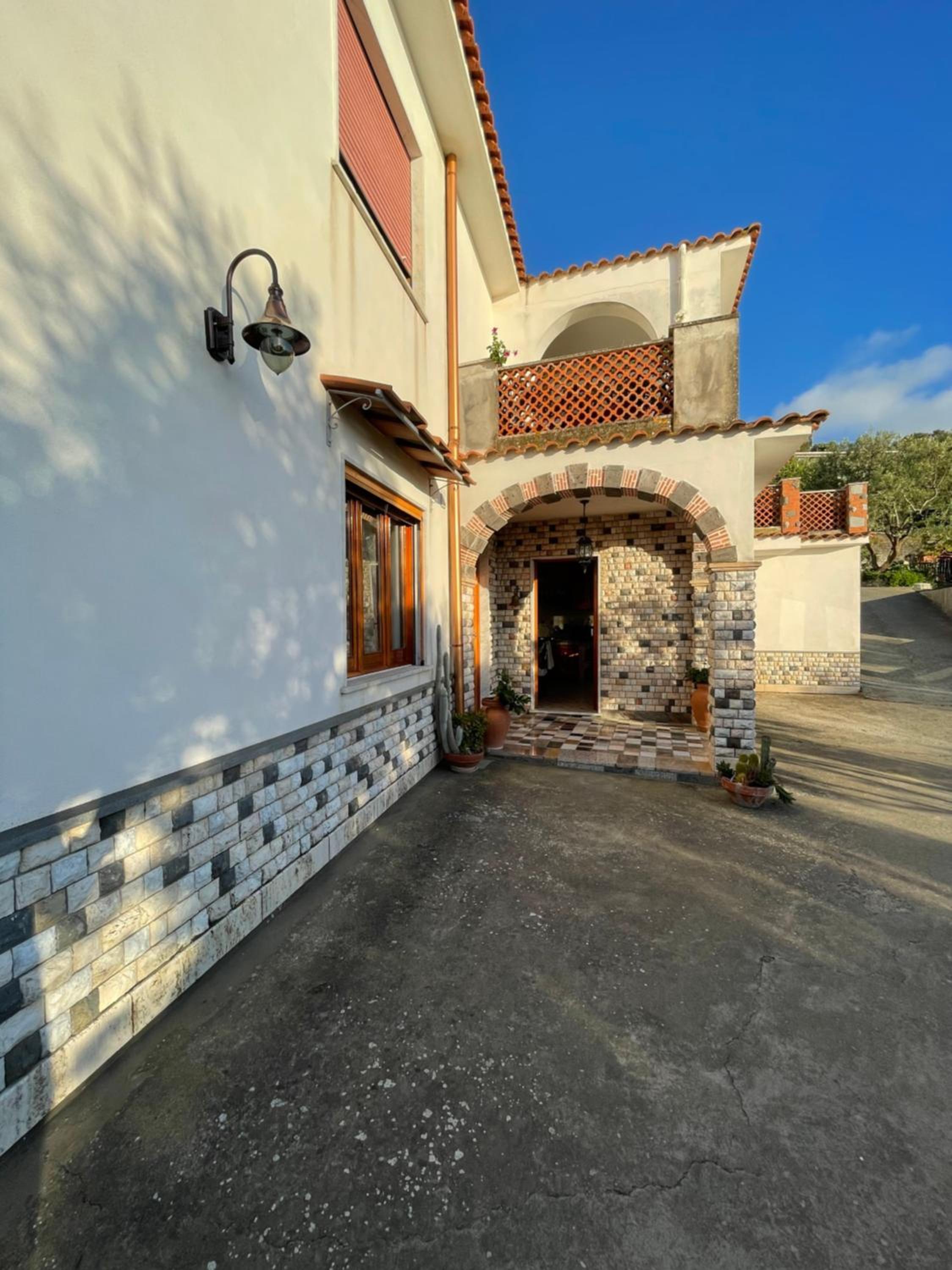 LOREN HOUSE, relaxing location with seaview view 3