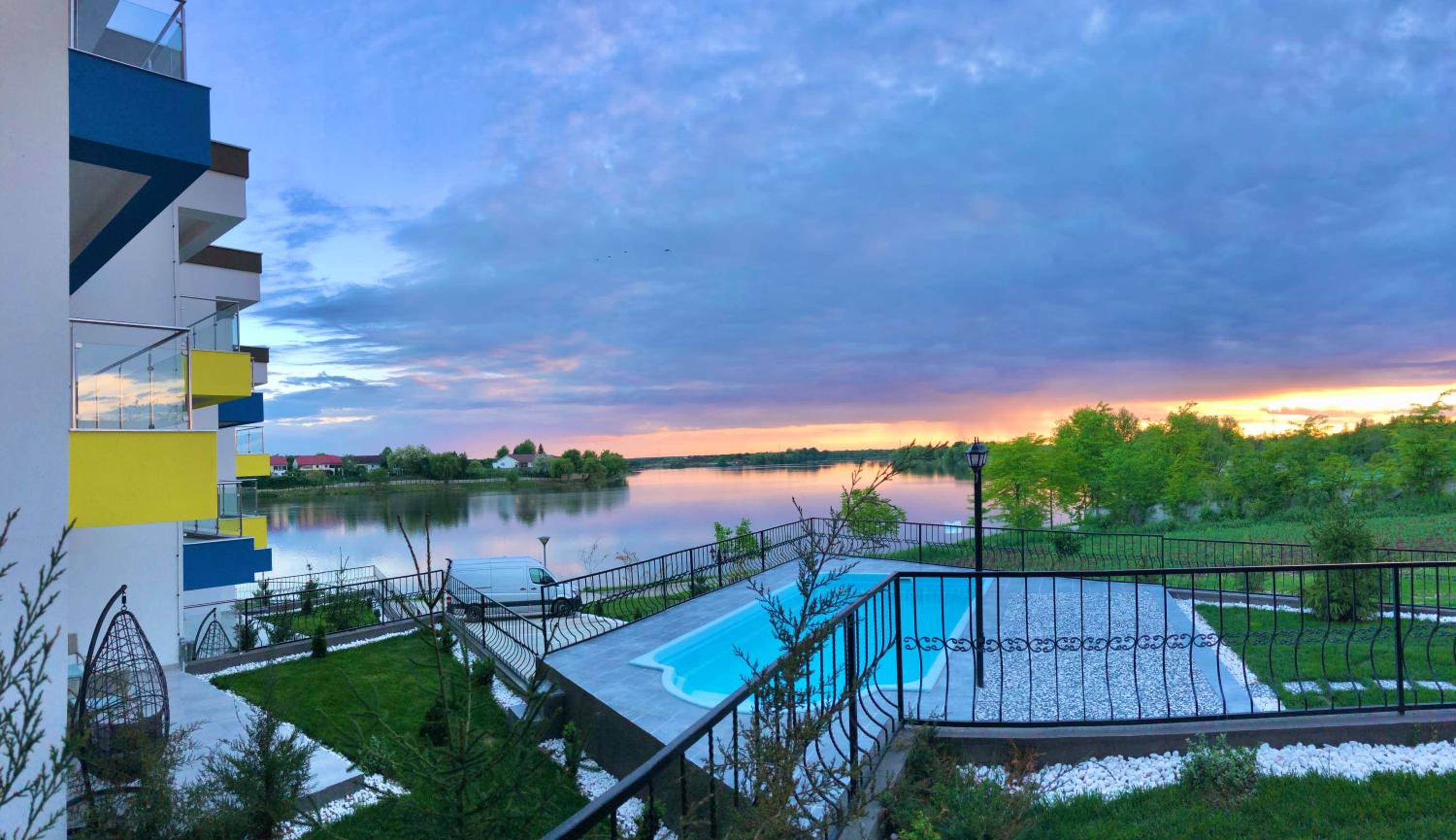 Snagov Lakeview Residences view 2