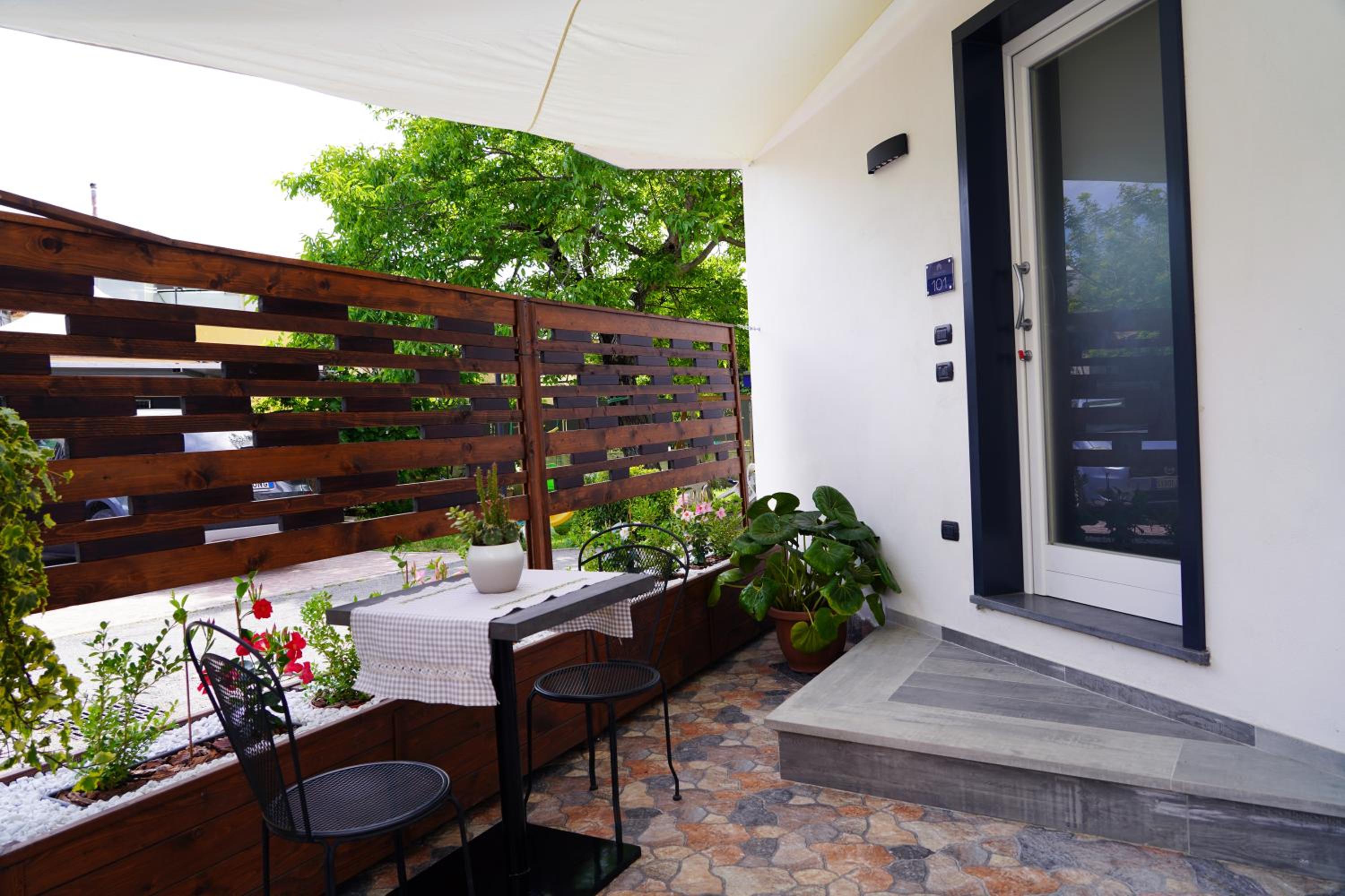 FamiliaINN Rooms & Apartments photo 5