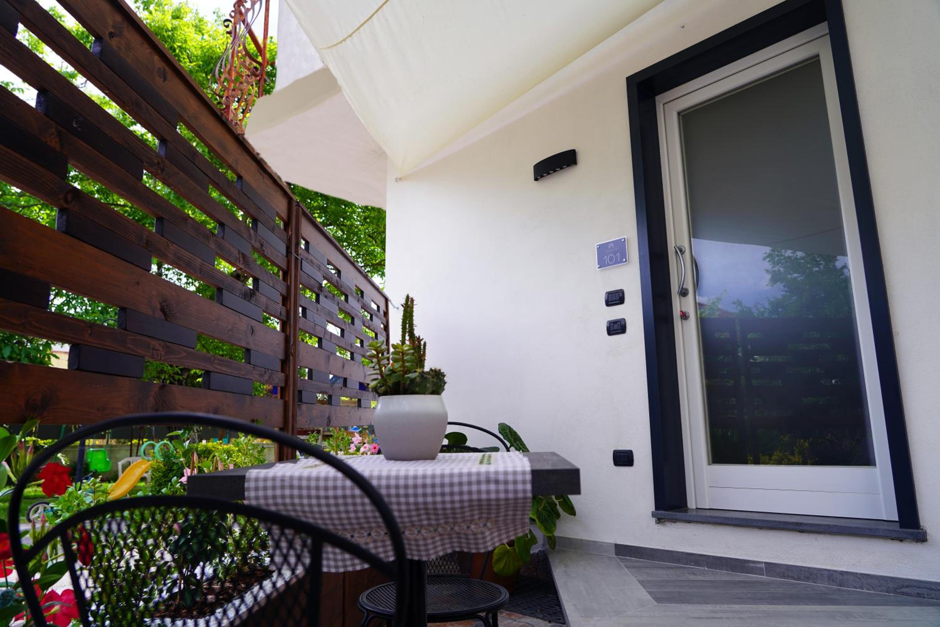 FamiliaINN Rooms & Apartments photo 3