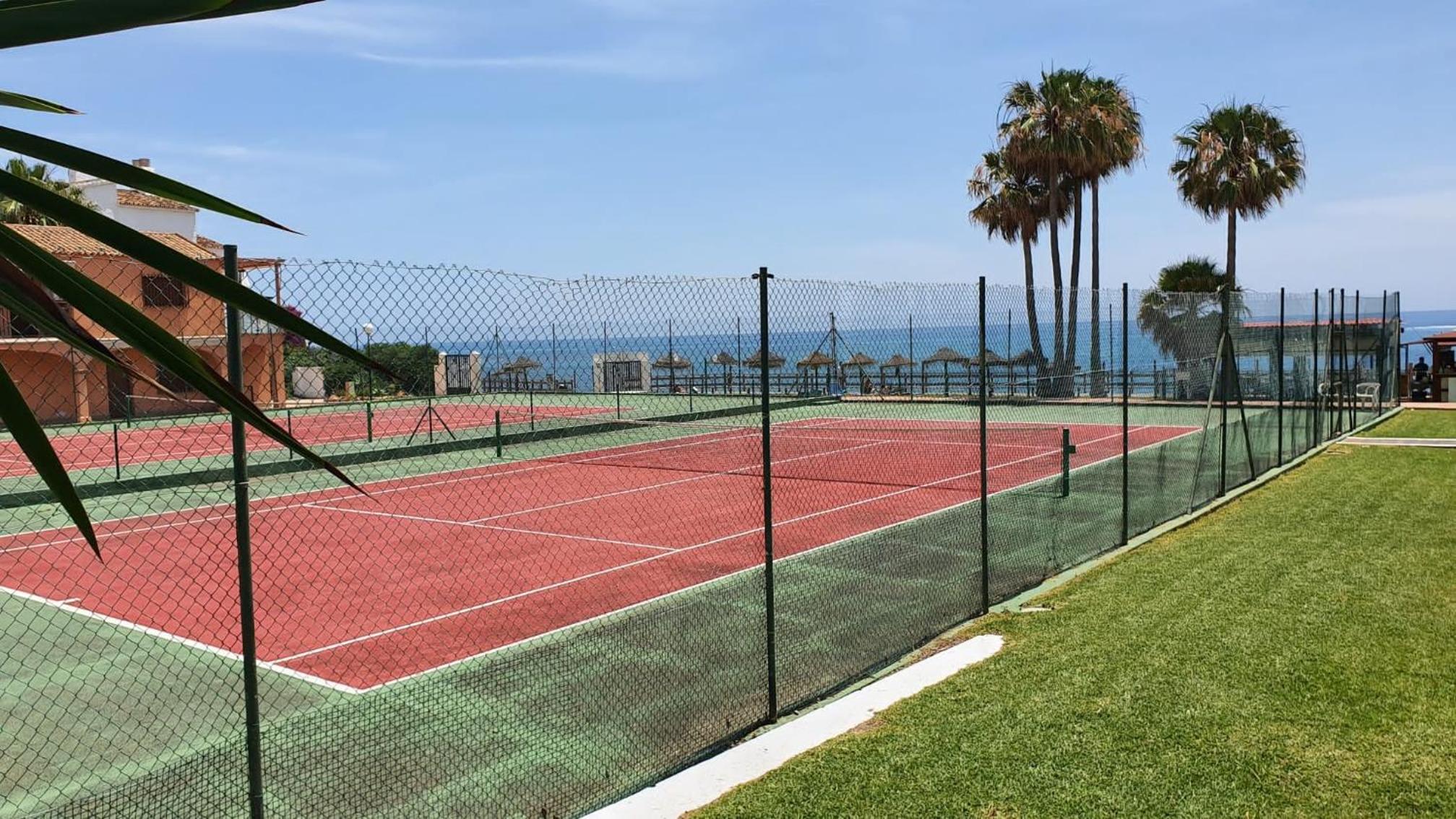 APARTAMENT MANSION BEACHFRONT - Apartments with sea views view 4