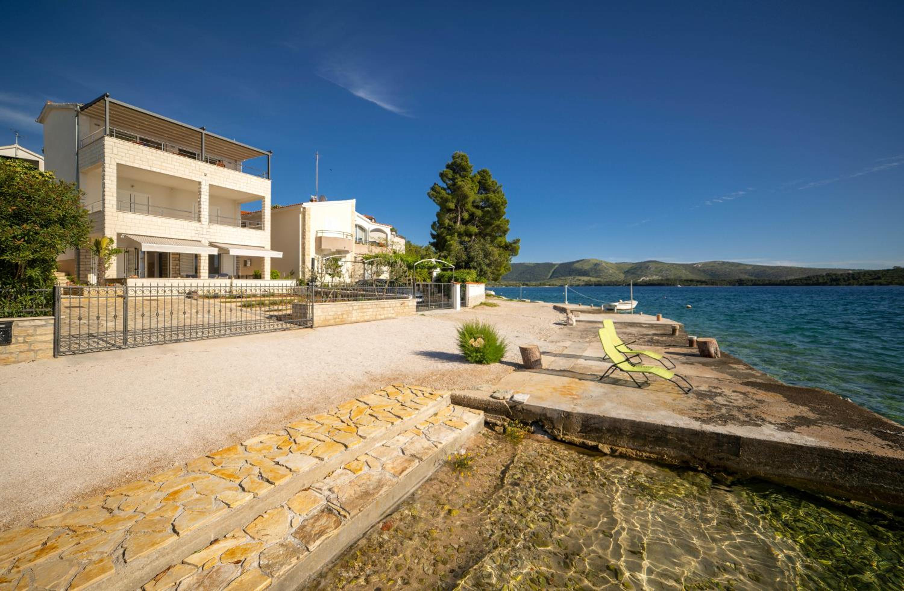 Apartment Bušac