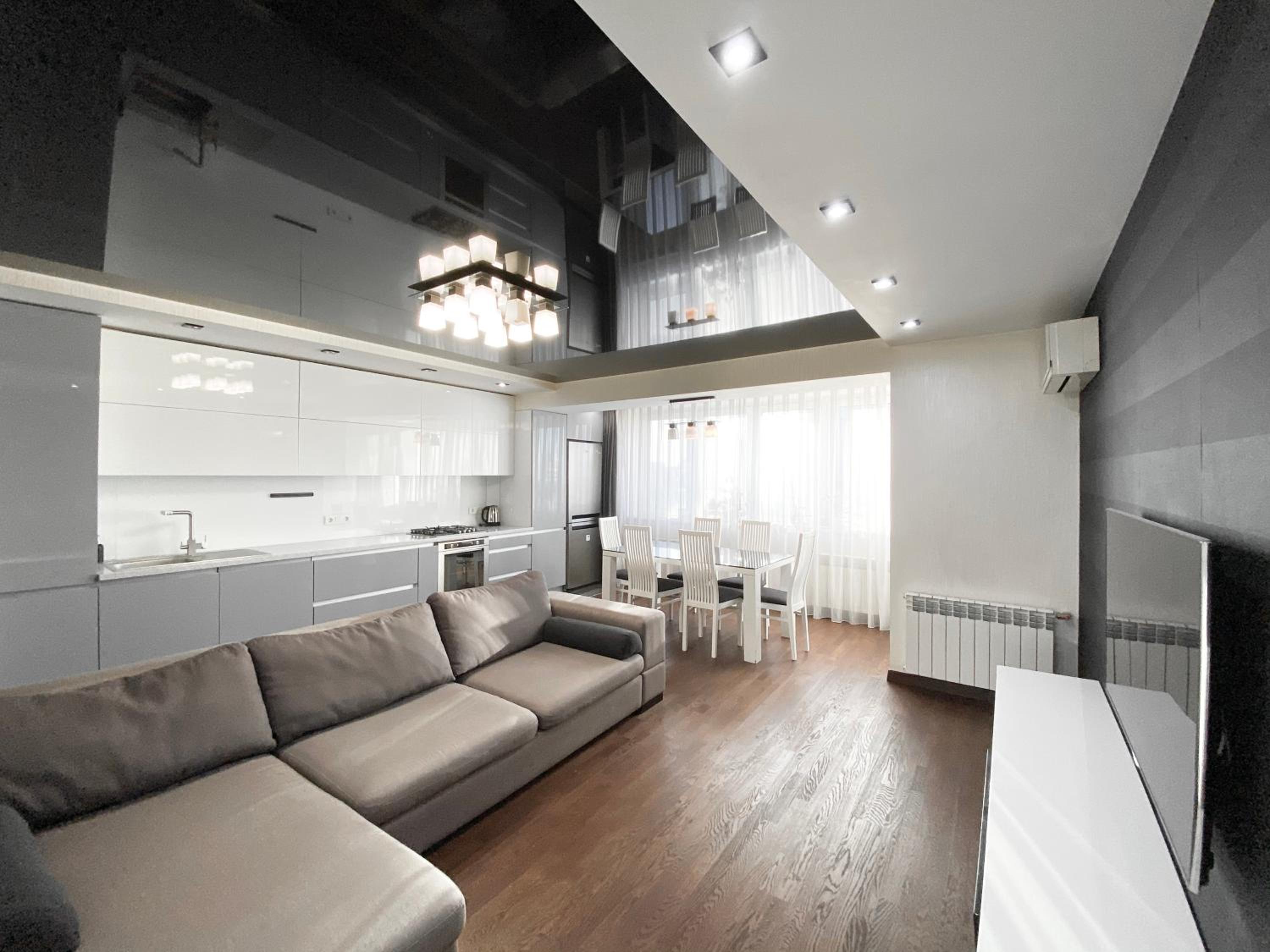 Luxury 2-bedroom river view view 4