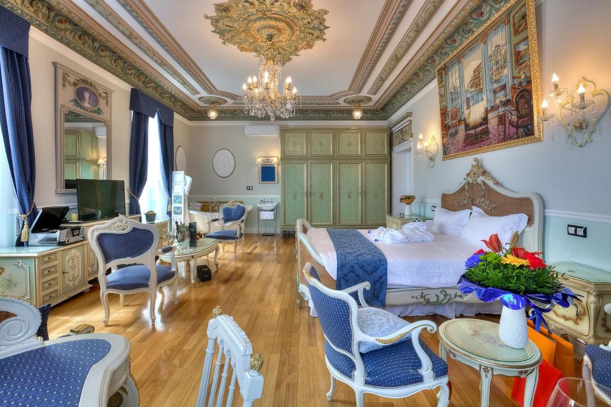 ABA LUXURY B E B Nice