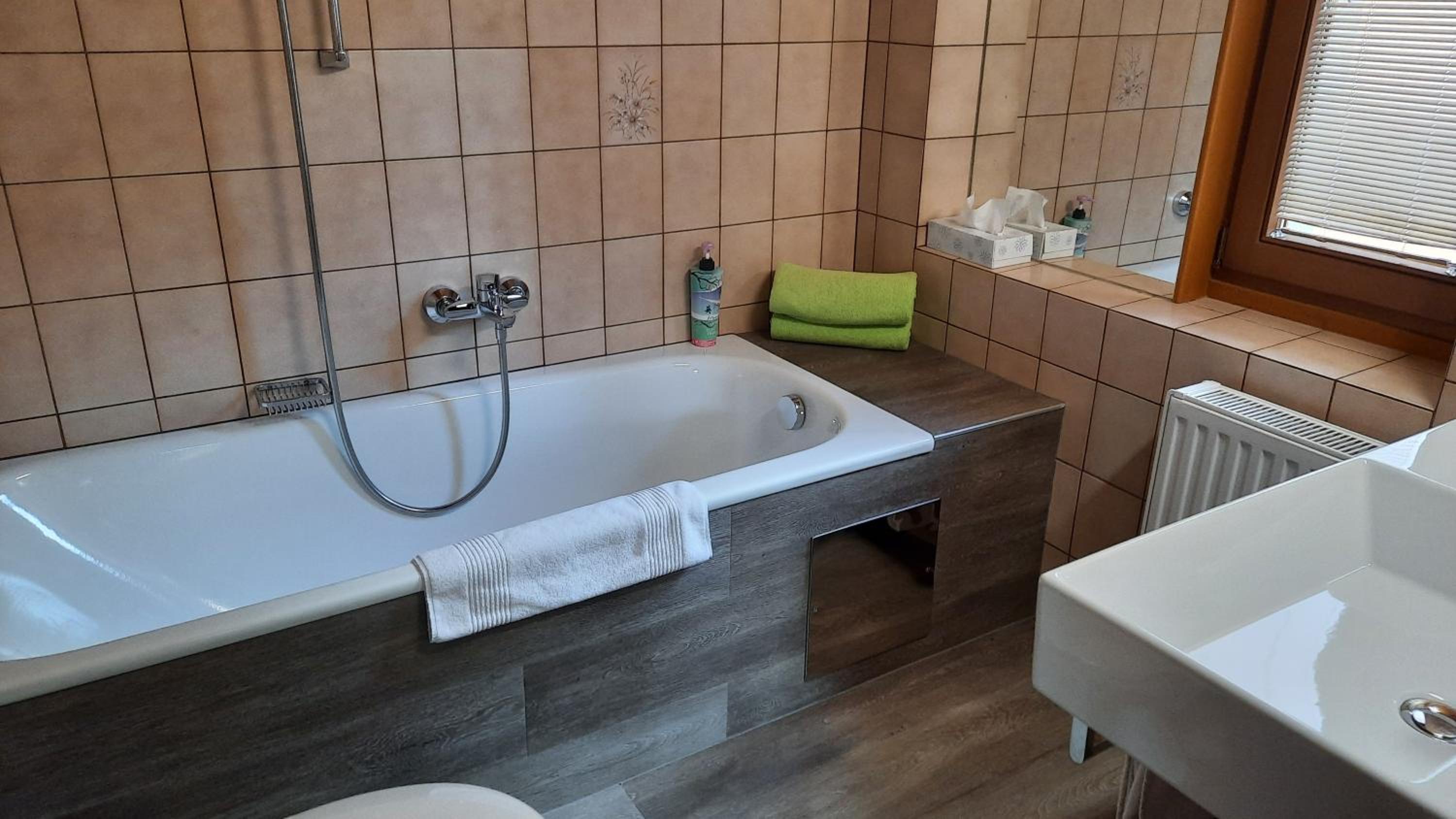 Gästehaus Almrausch, Ferienanlage mit Pool