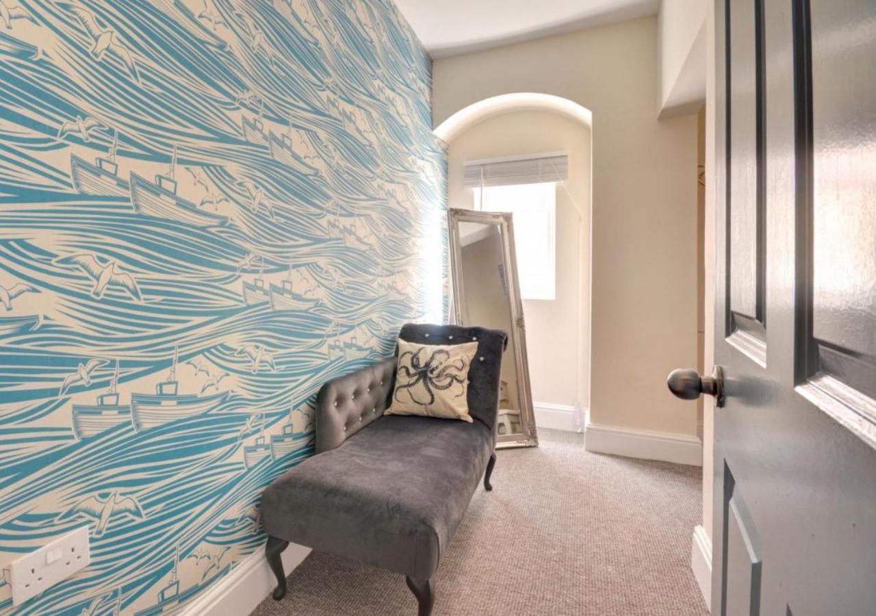 Silverwood Apartment, Whitby view 4