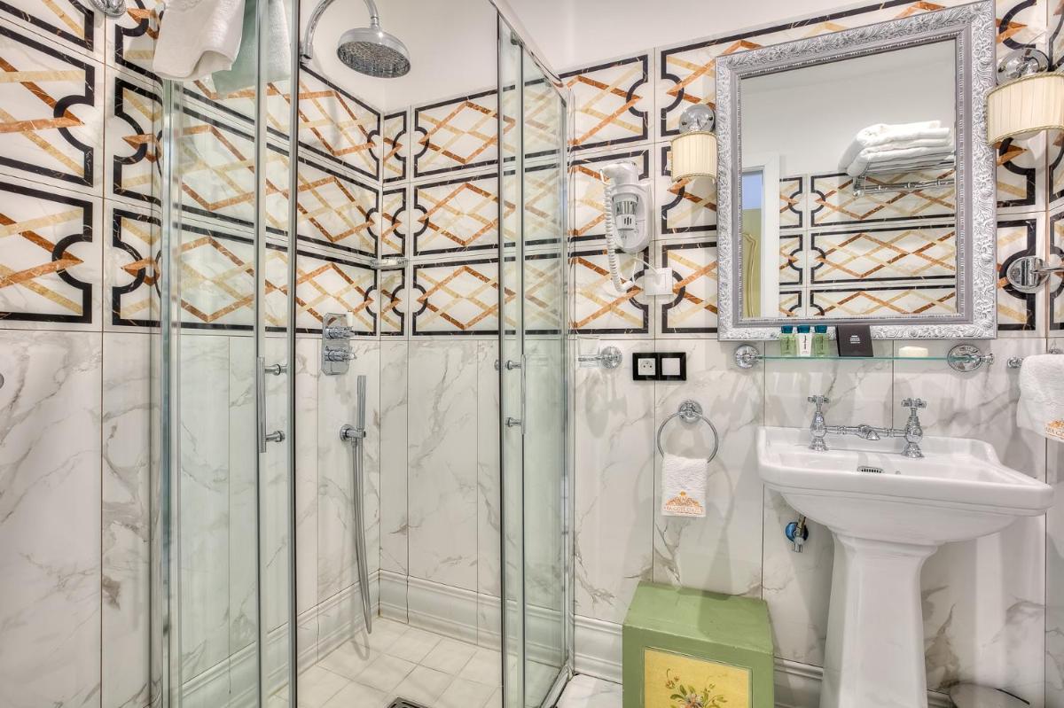 ABA LUXURY B E B Nice