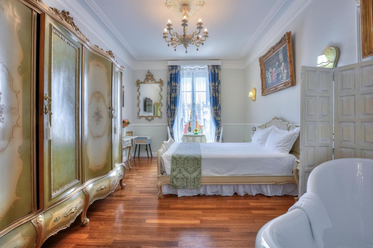 ABA LUXURY B E B Nice