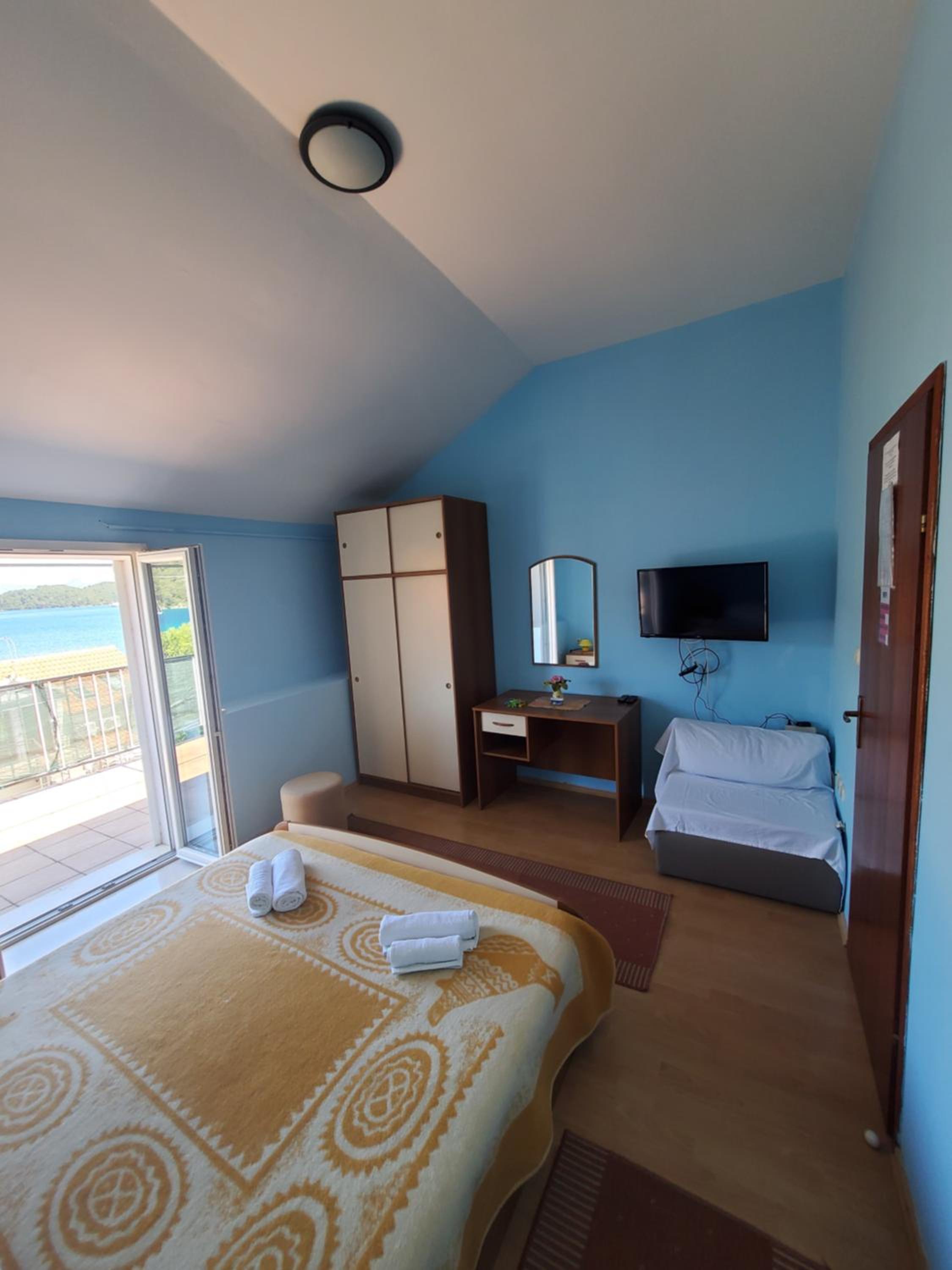 Apartments Dabelić view 3