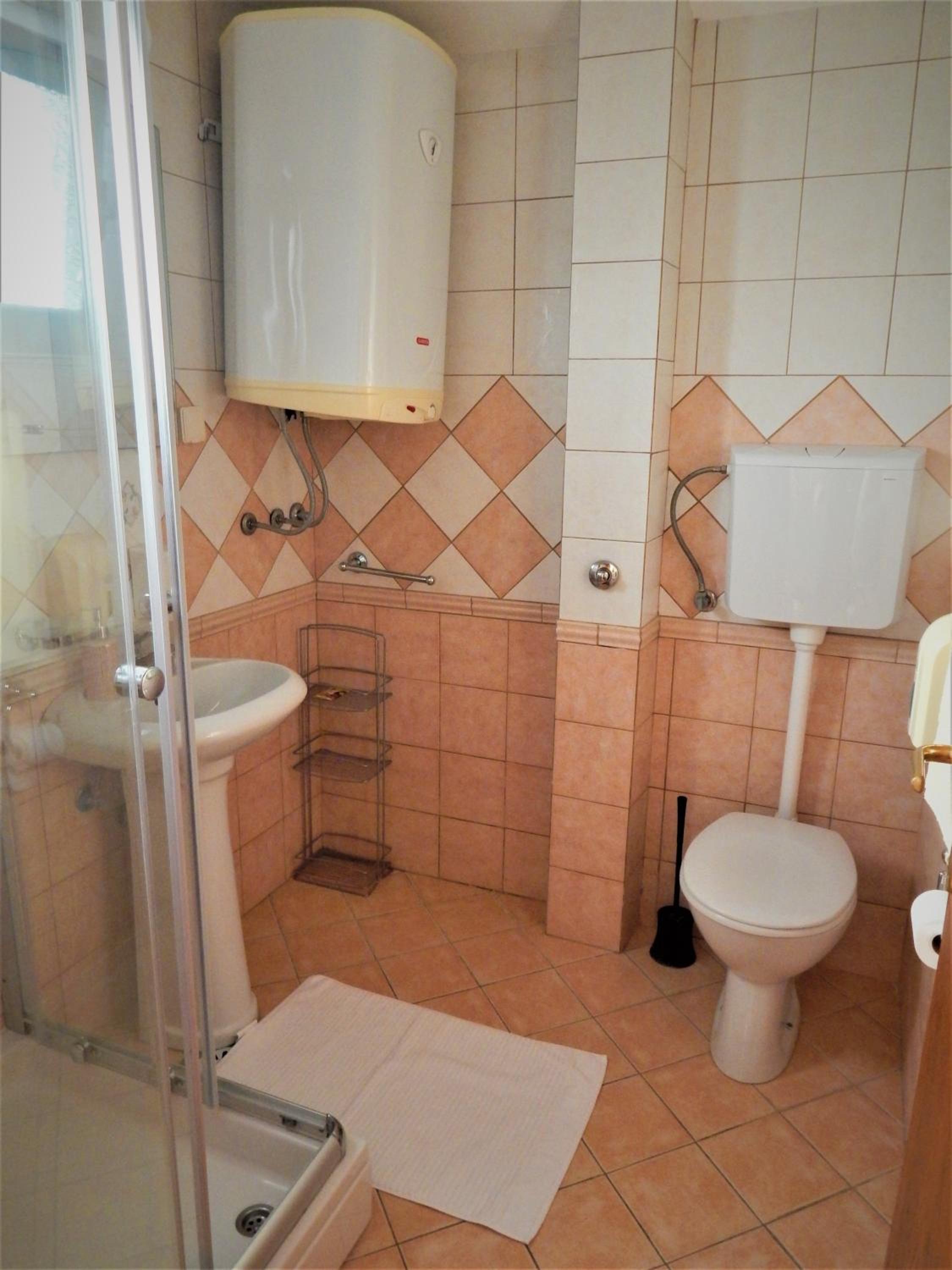 Photo 27