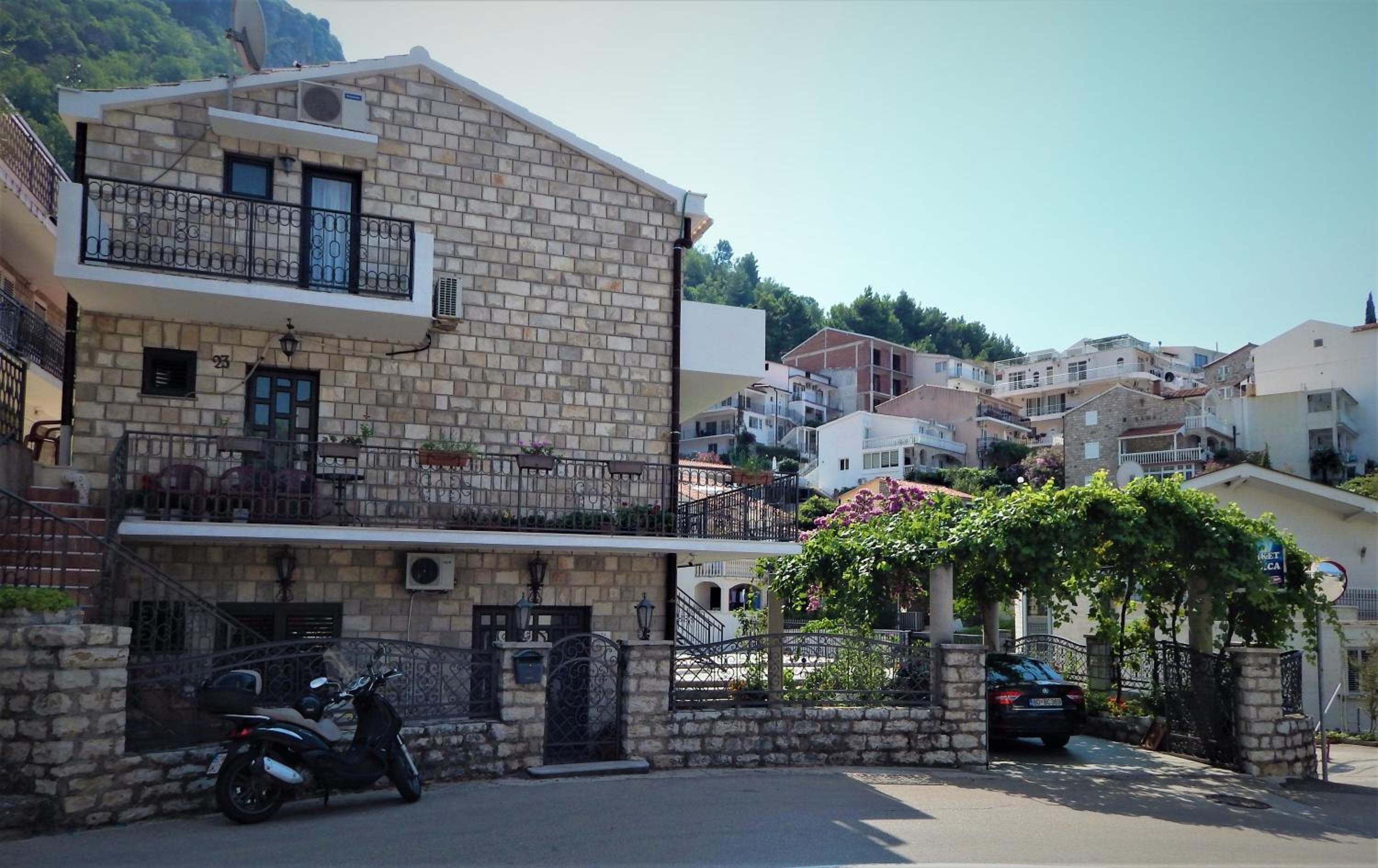 Hotel Vila Teodora - Image 1