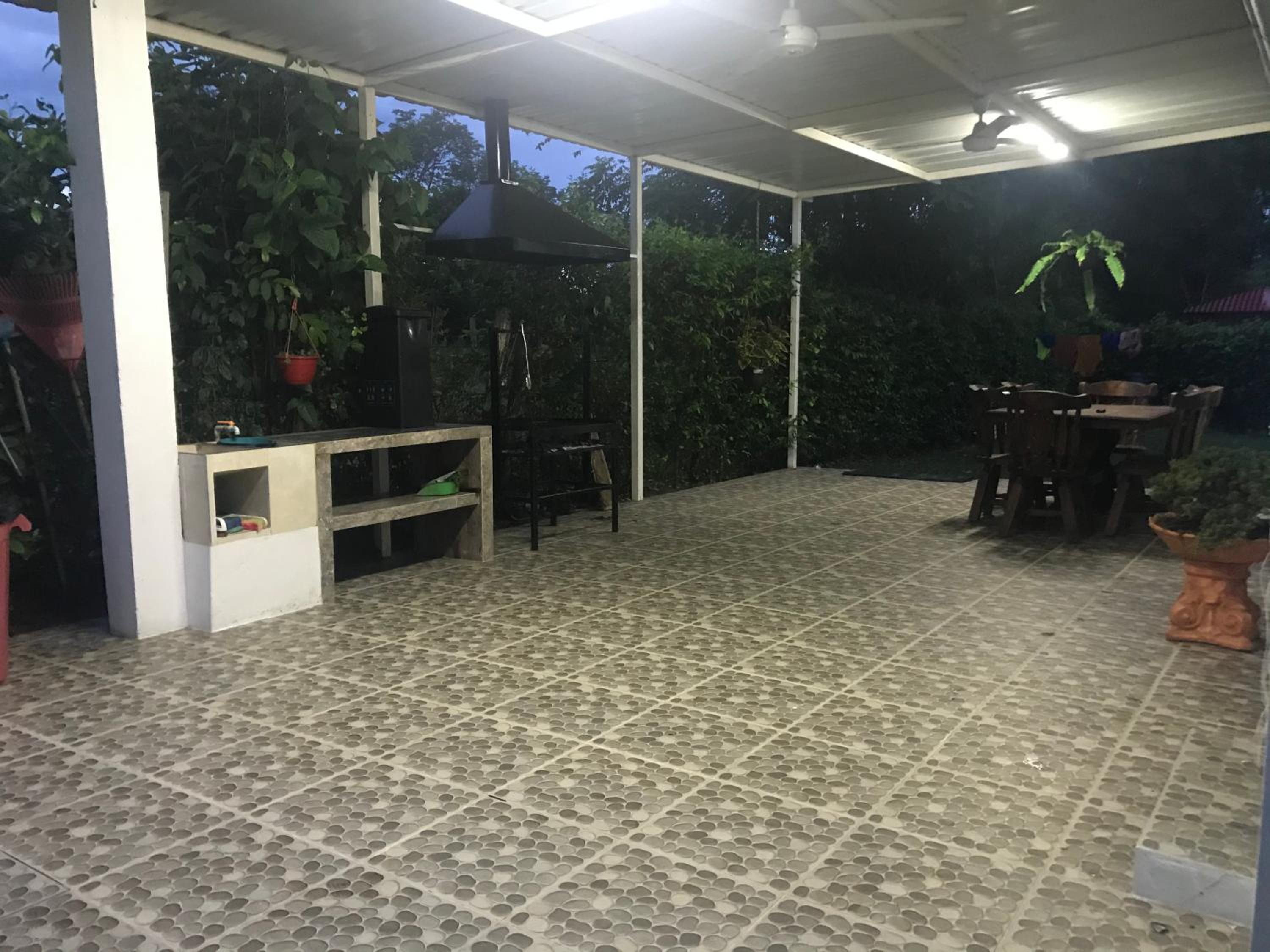 Hermosa Casa de campo grande con aire acon,wifi,piscina,billar !villa ensueño !