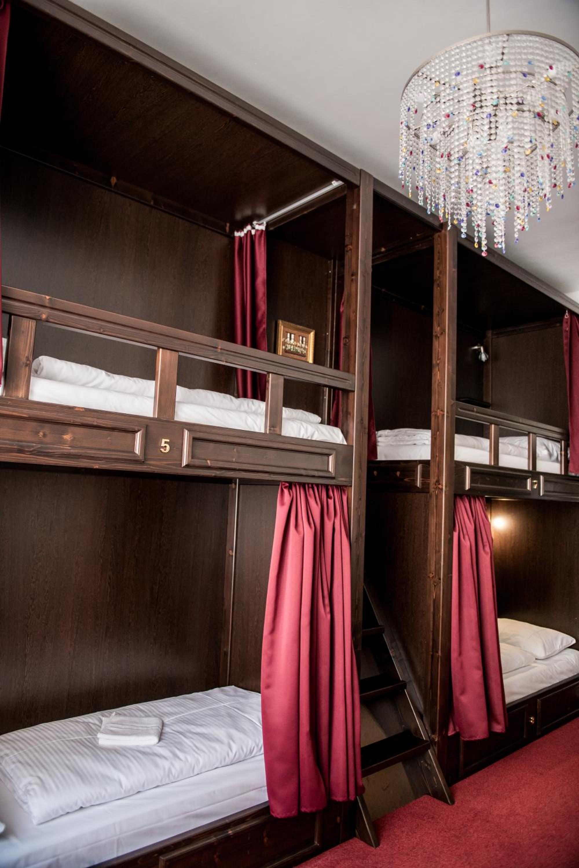 Vienna Boutique - Premium Hostel
