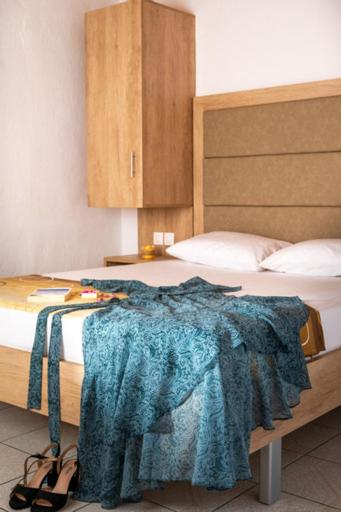 Malama Rooms