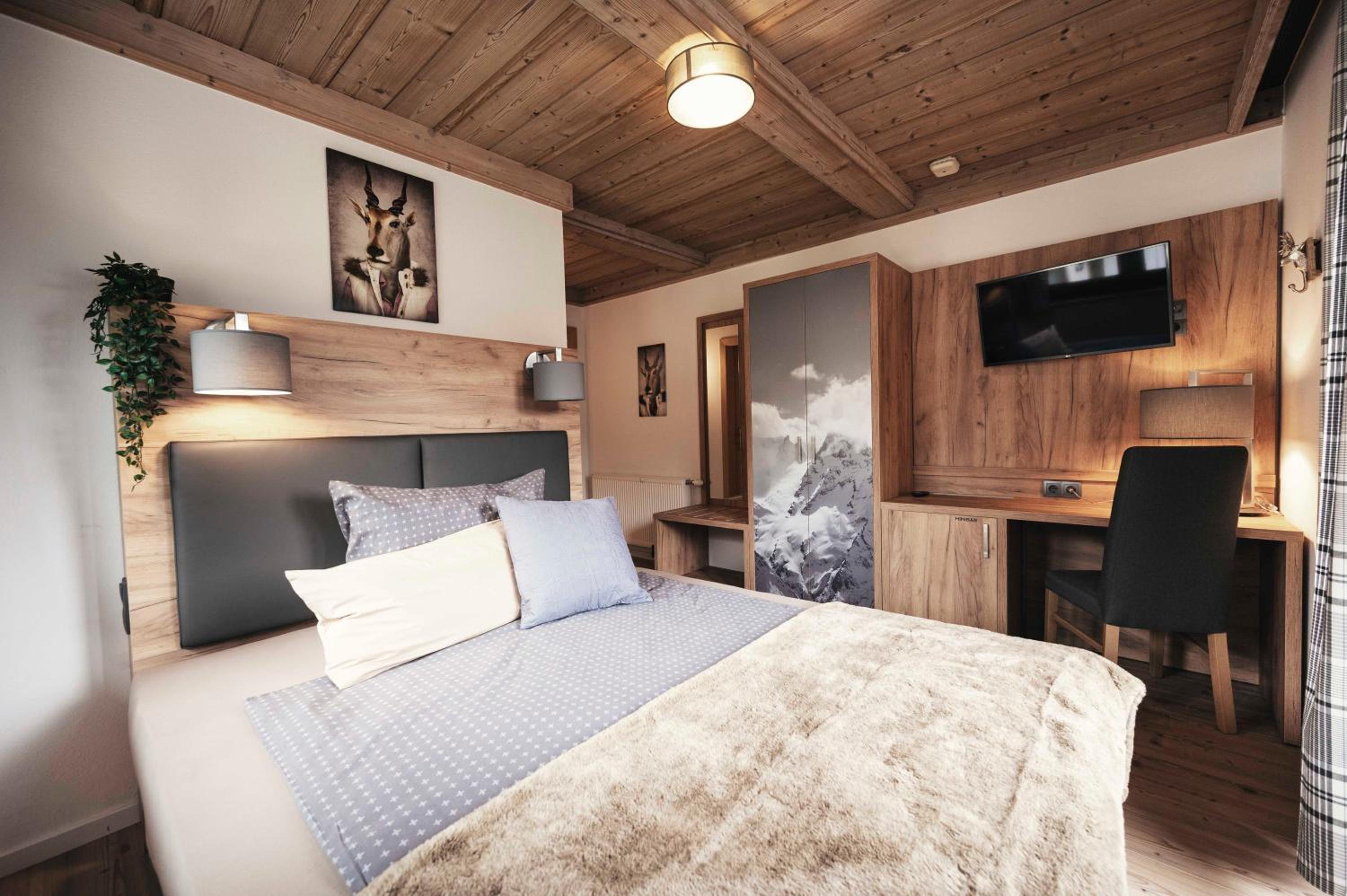 Golf & Ski Chalet