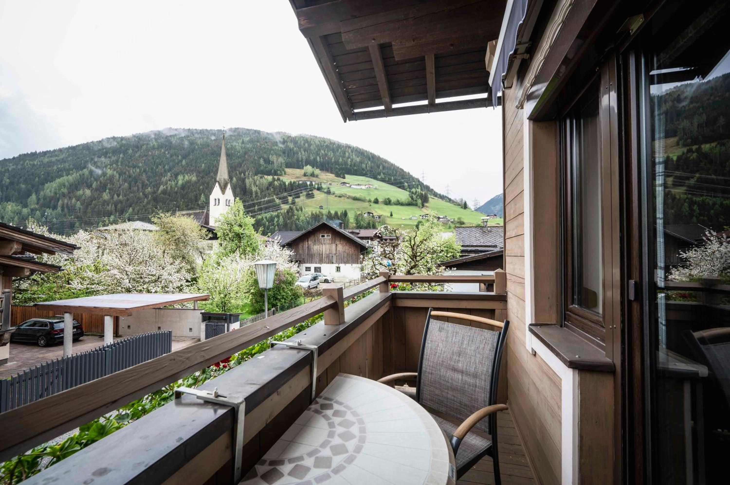 Golf & Ski Chalet