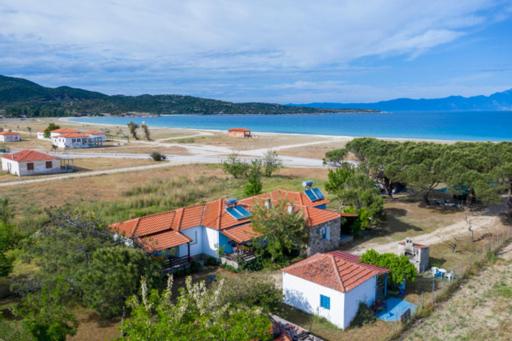 Malama Rooms