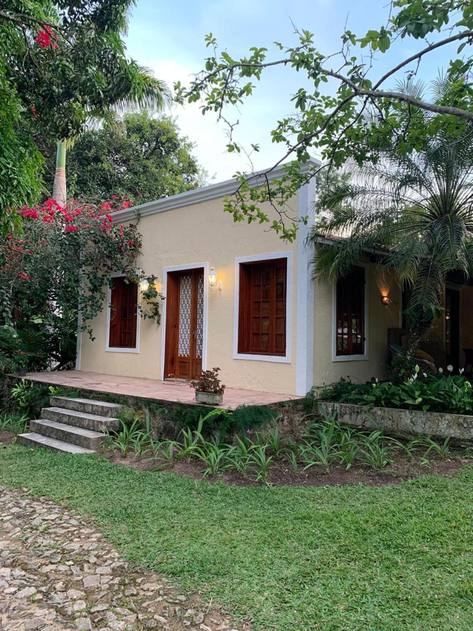 Casa Amarela