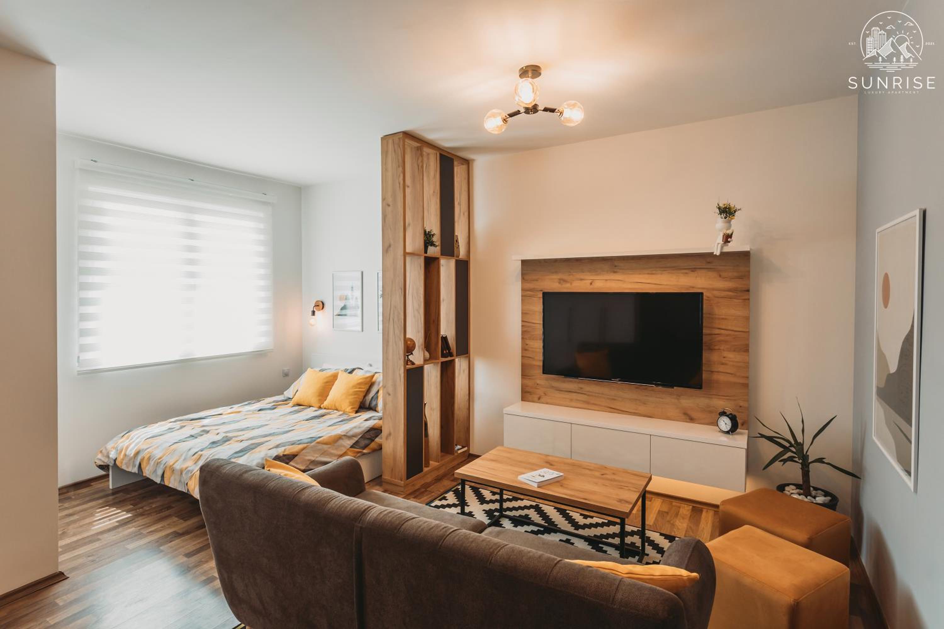 Sunrise Luxury Apartment view 2
