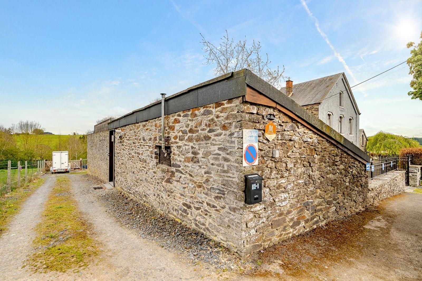 Le préau, honden vriendelijke huisje in Ardennen