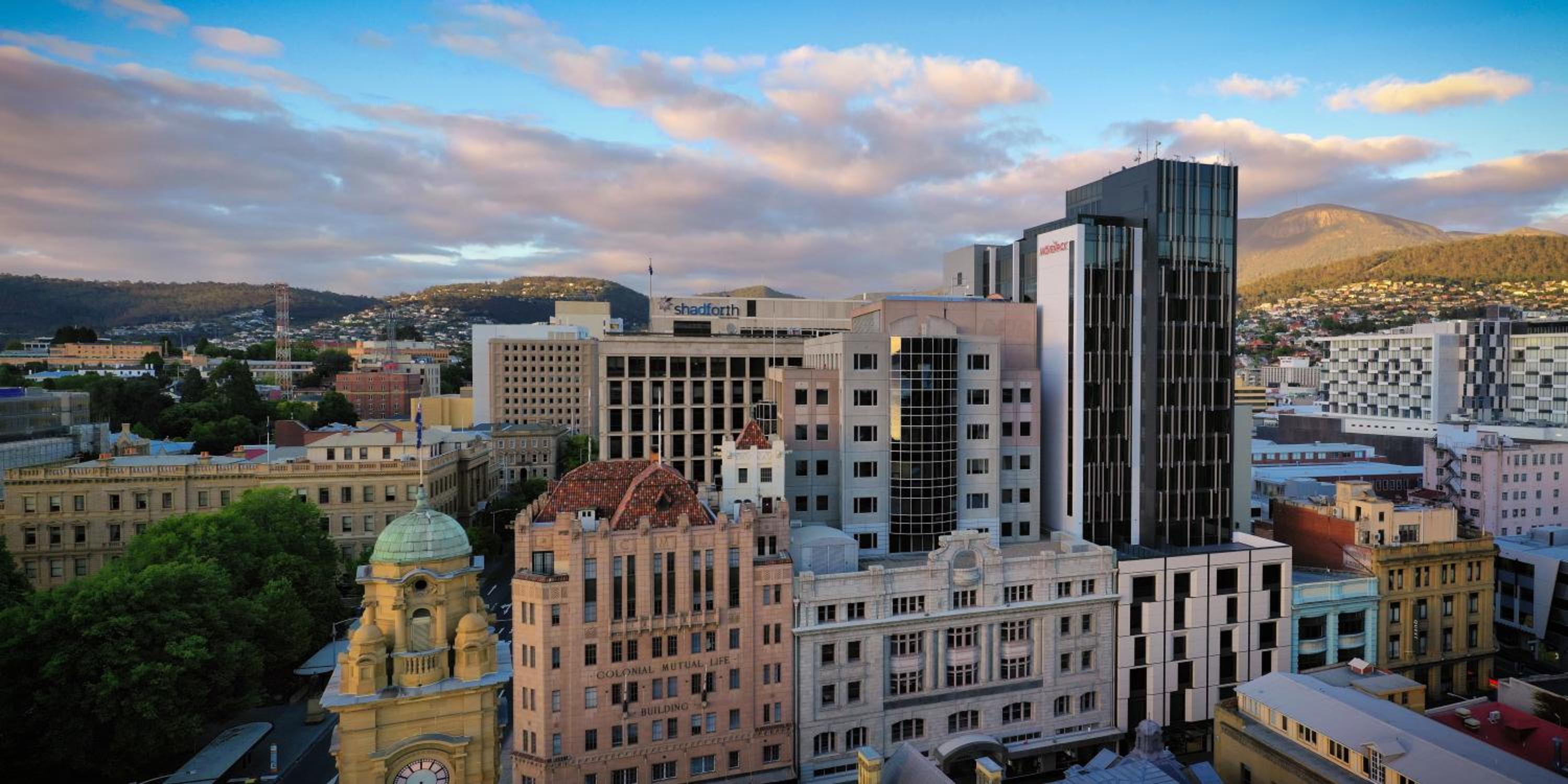 Hotel Mövenpick Hotel Hobart - Image 1