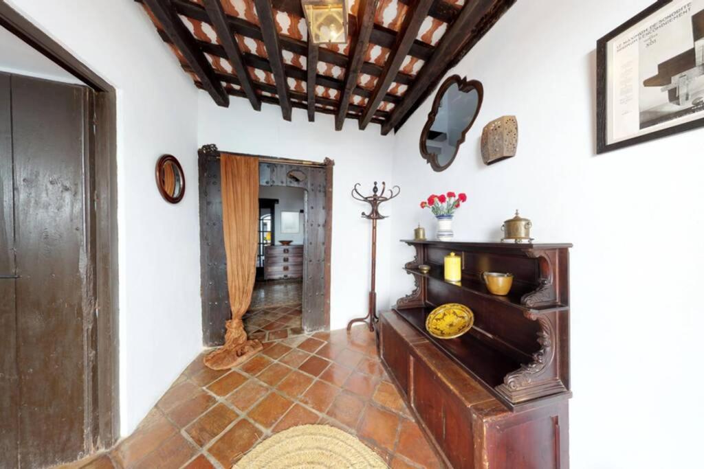 La casa del piano - Beautiful 18th century house with courtyard & pool view 3