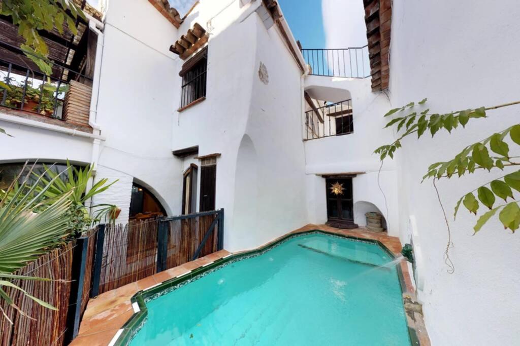 La casa del piano - Beautiful 18th century house with courtyard & pool view 2