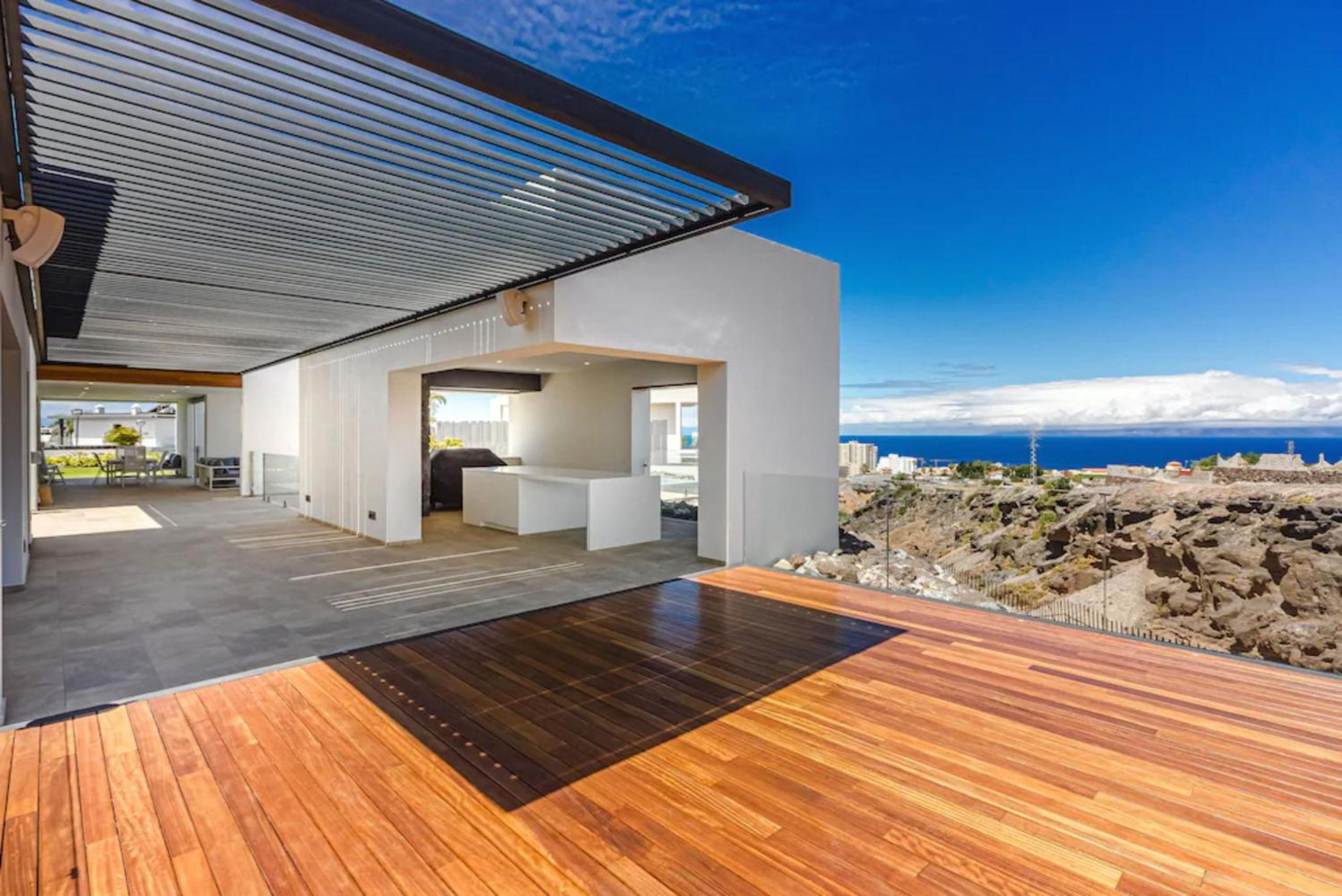 Karat Villa Playa Paraiso