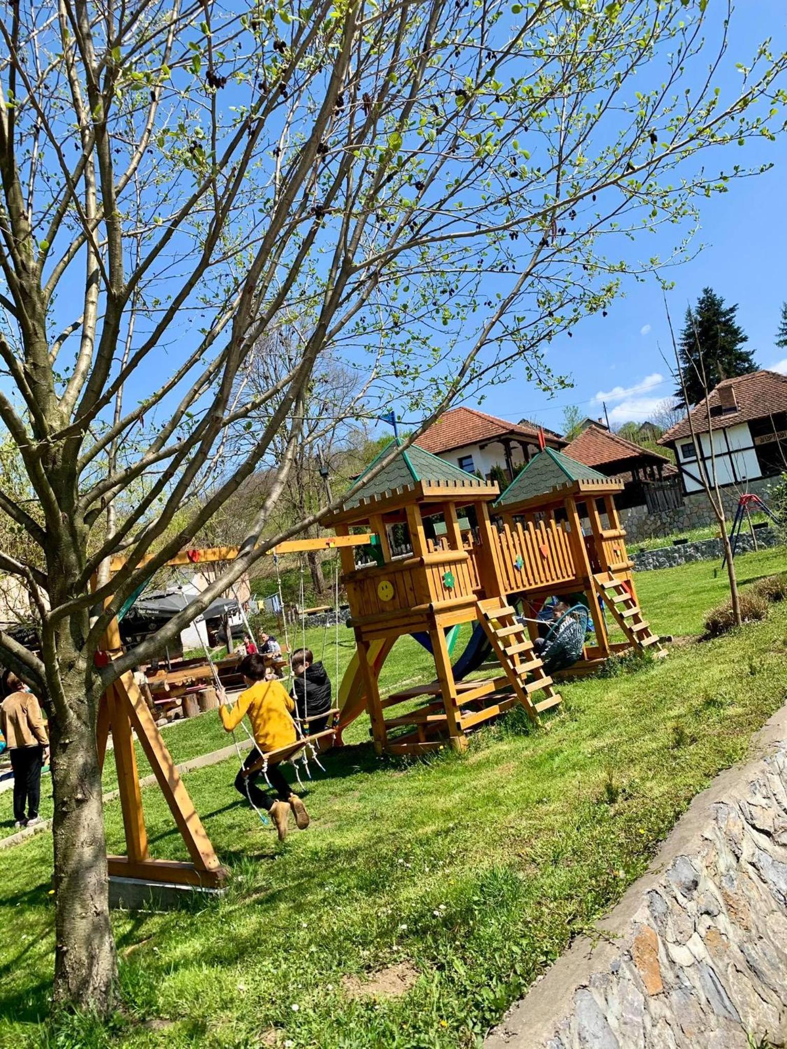 Restoran,,Vuk,, Tršić view 2