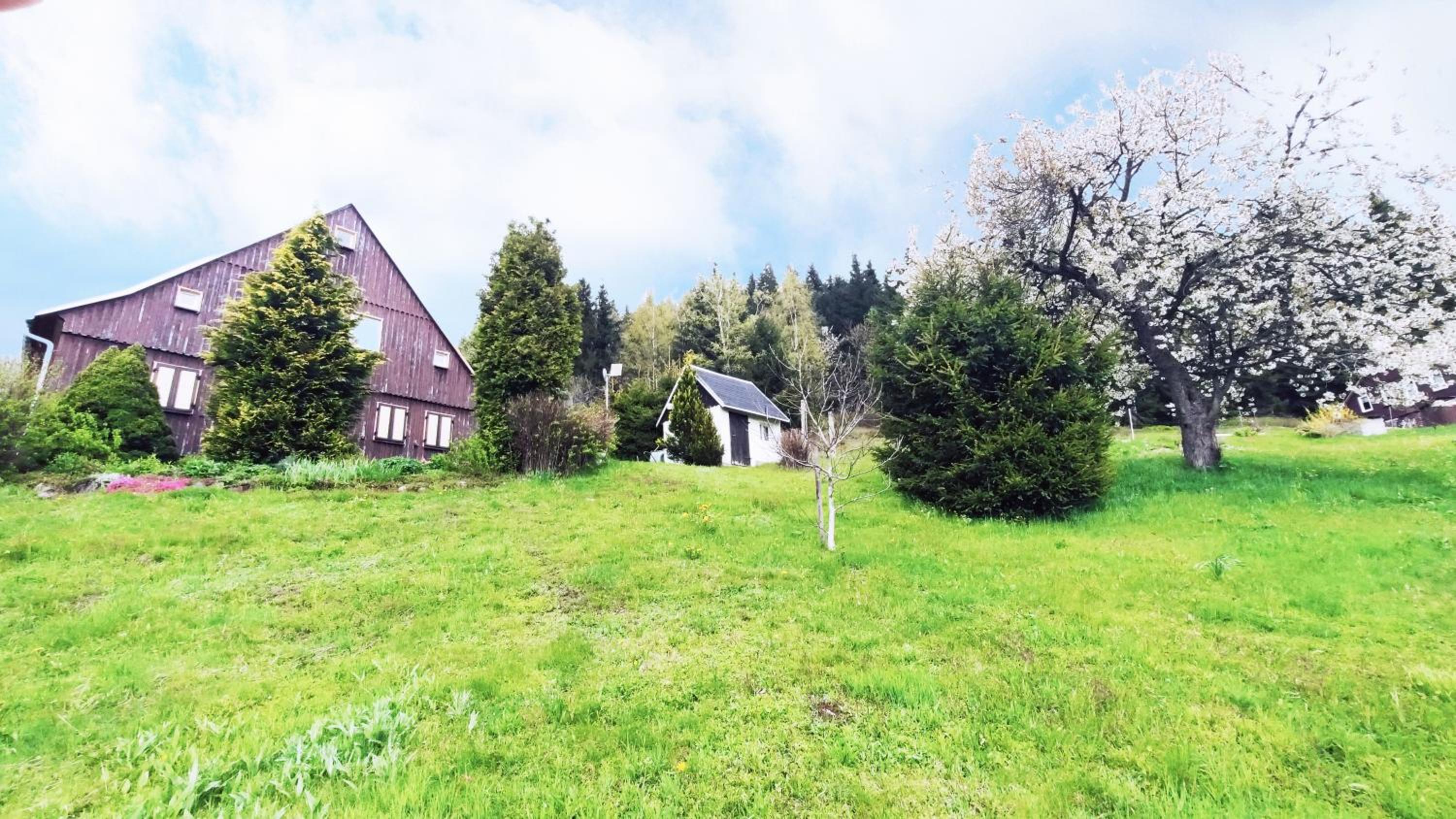 Historisches Aschberg Haisl Klingenthal, Terrasse, großer Garten 6 plus 2 Personen