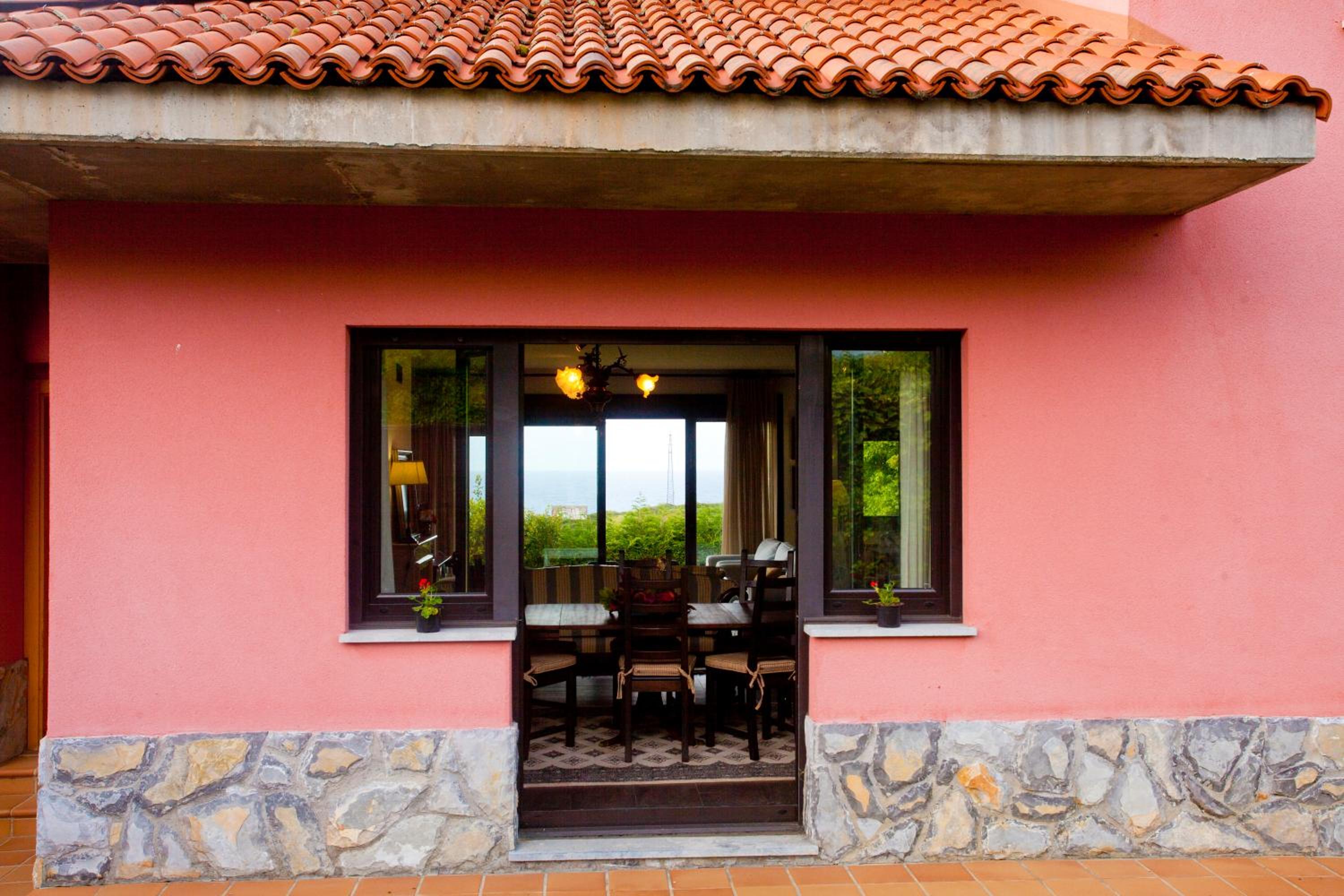 Brisas de Caravia