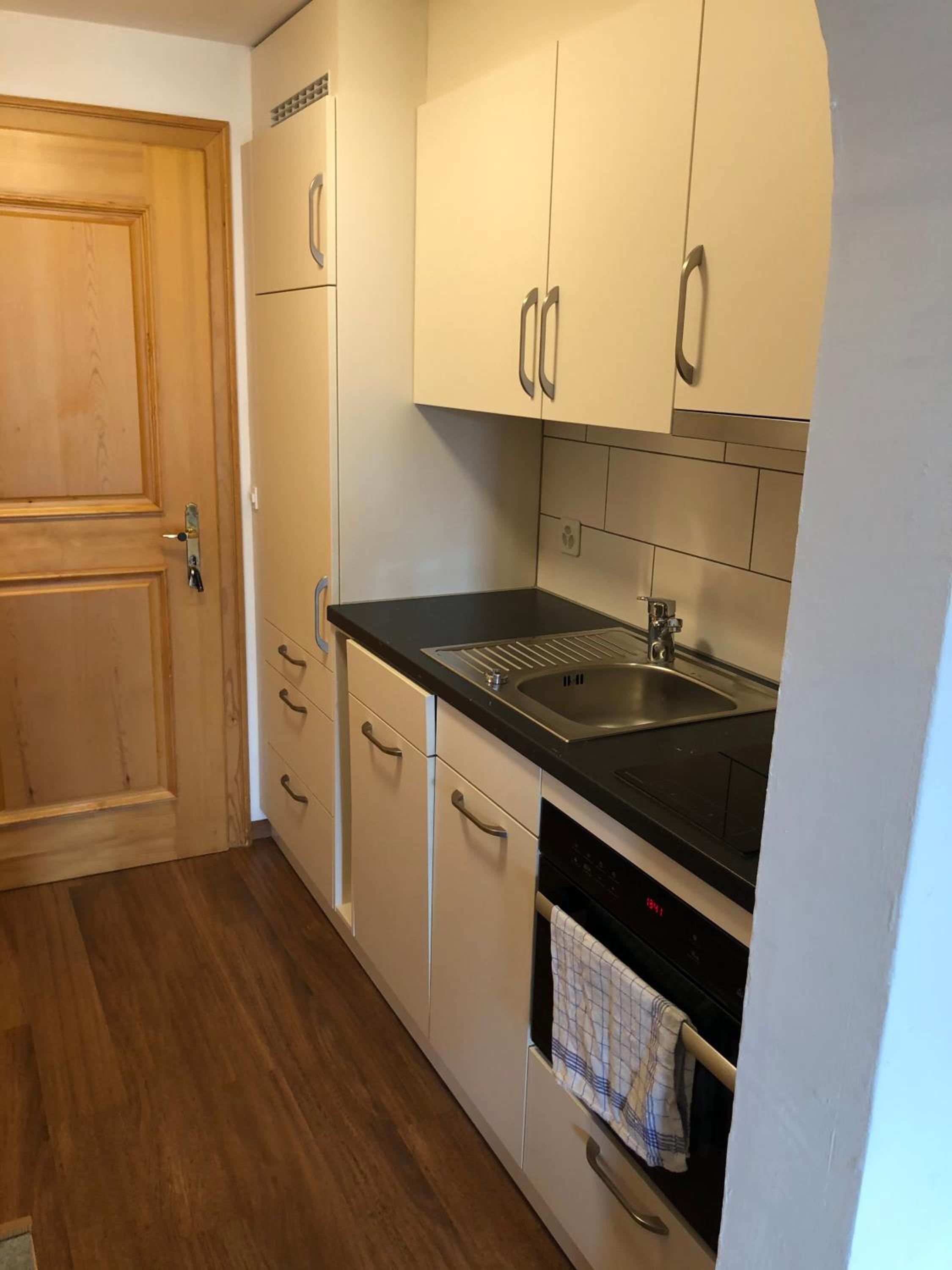 Moderne Ferienwohnung in Laax - Modern apartment in Laax view 5