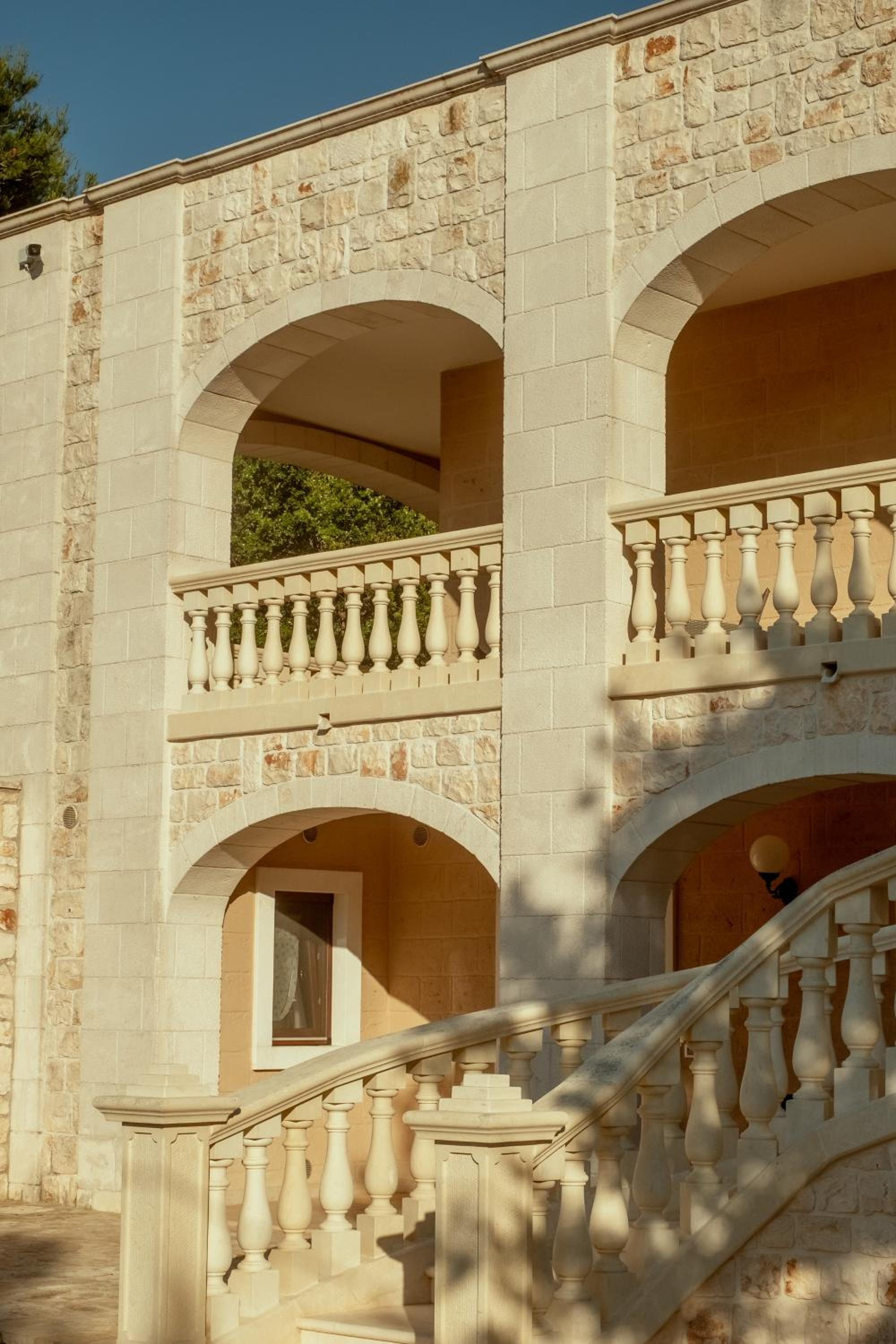 Holiday Gli Archi