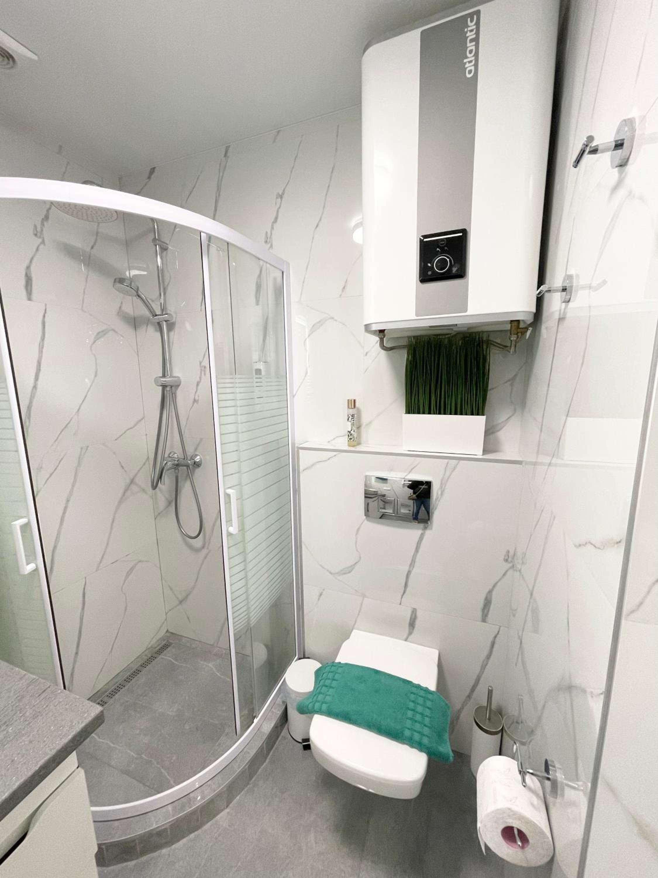 Luxury Emerald Apartments, photo 23